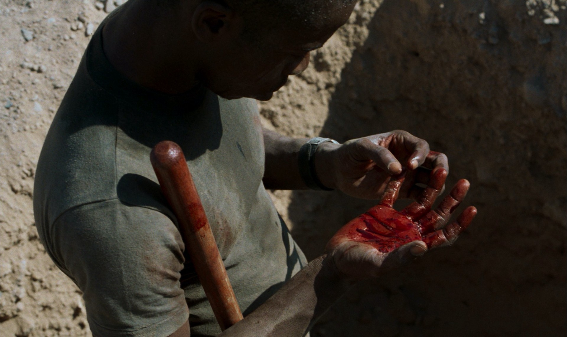 Beau travail (1999) —  shot,  lighting