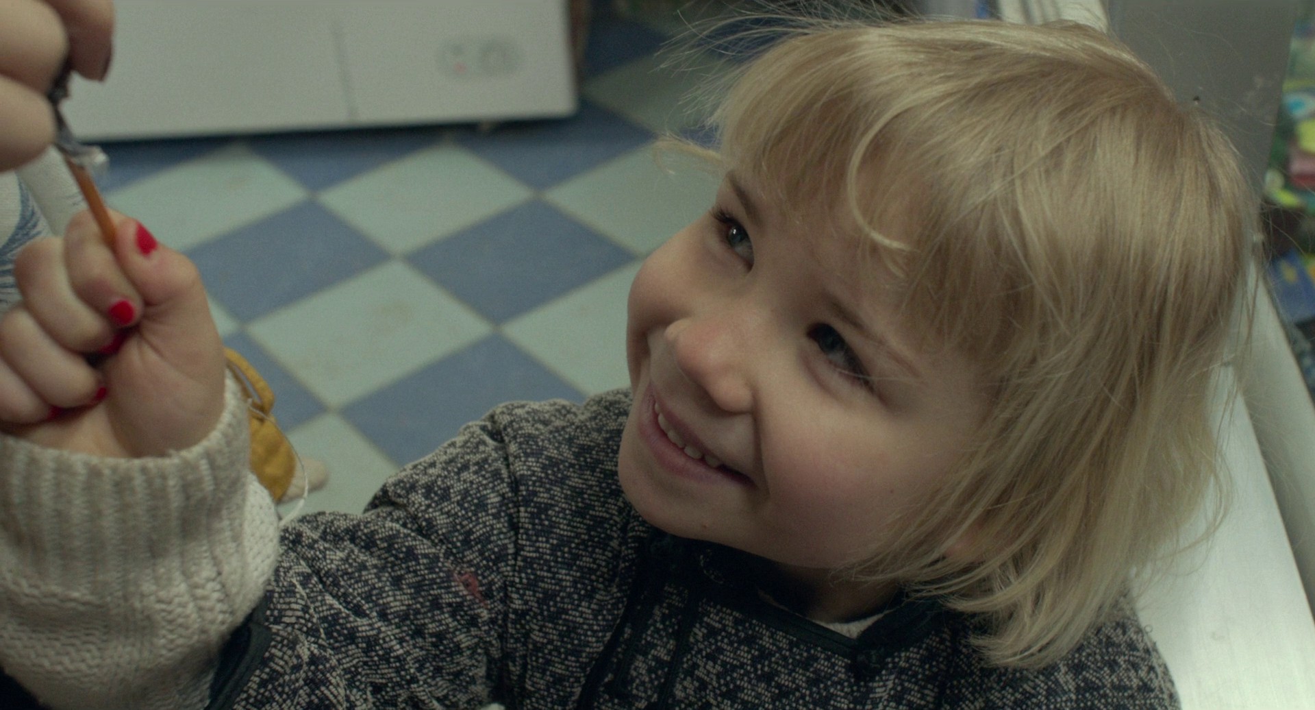 Don't Look at Me That Way (2016) —  shot,  lighting