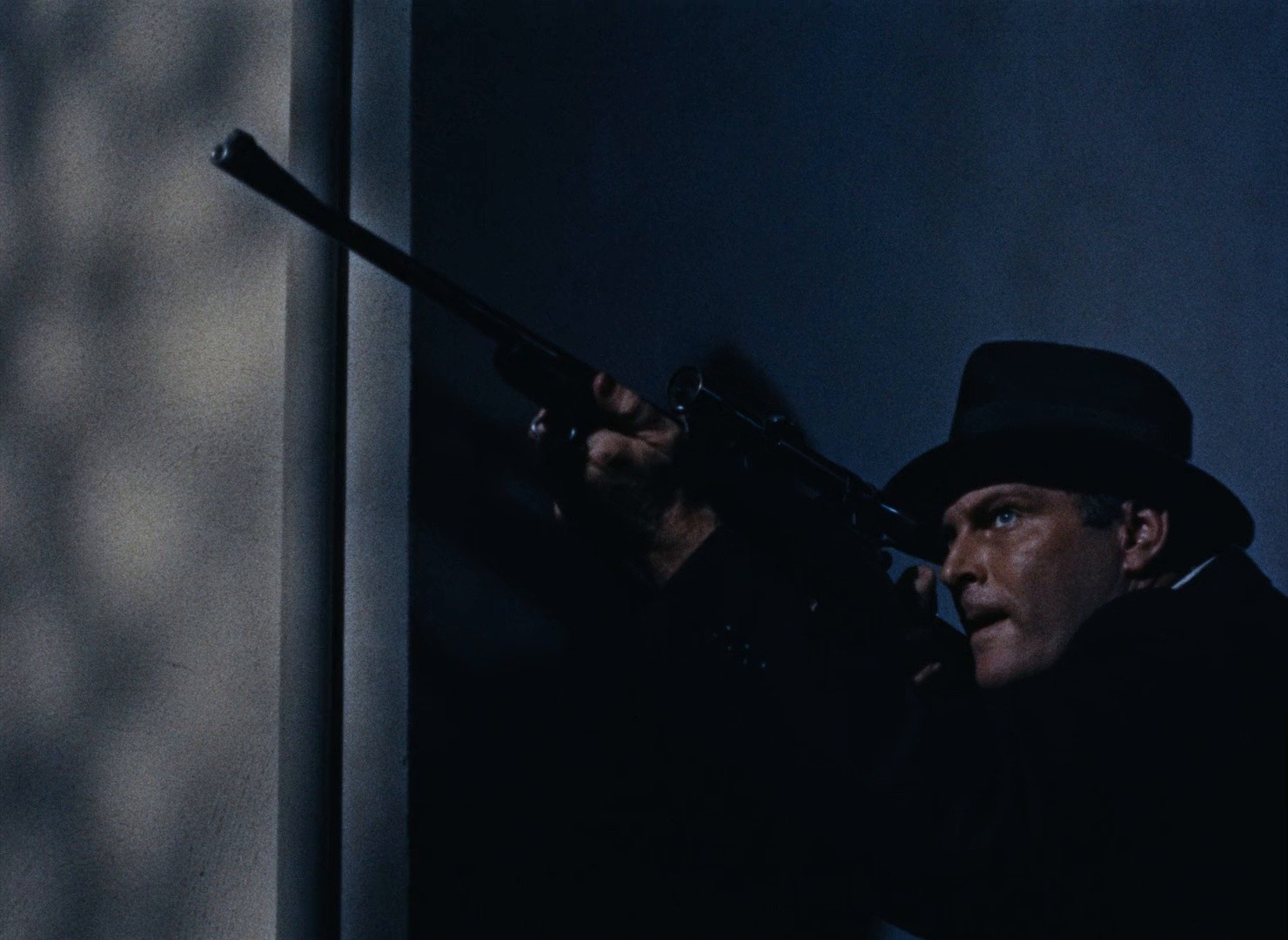 Invaders from Mars (1958) —  shot,  lighting