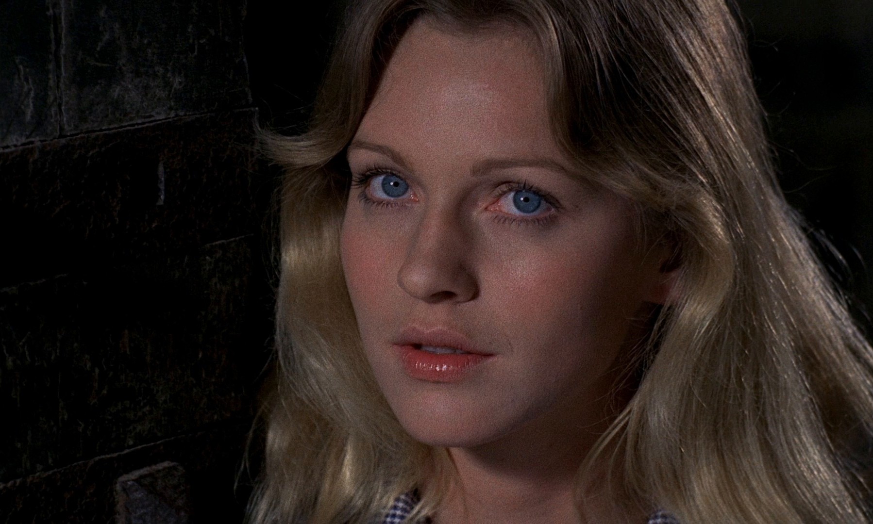 Successive Slidings of Pleasure (1974) —  shot,  lighting