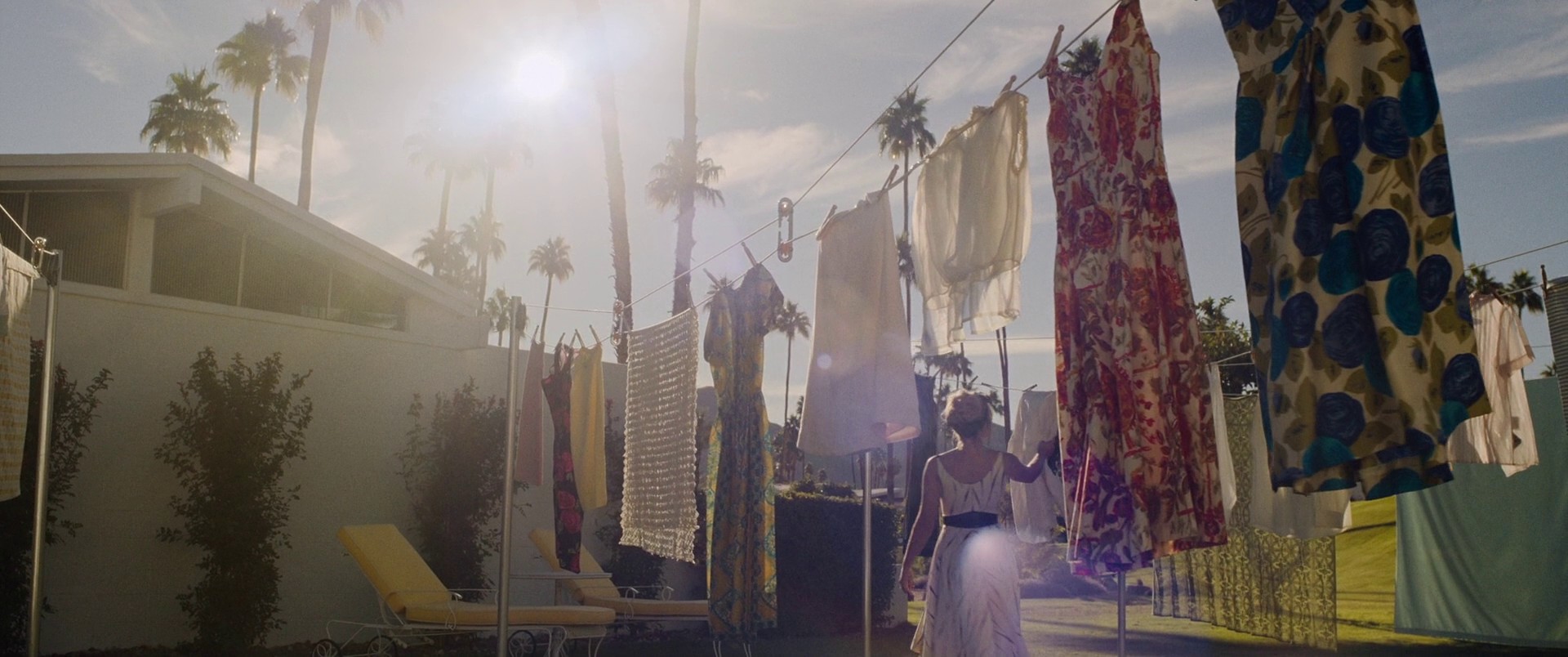 Don't Worry Darling (2022) —  shot,  lighting