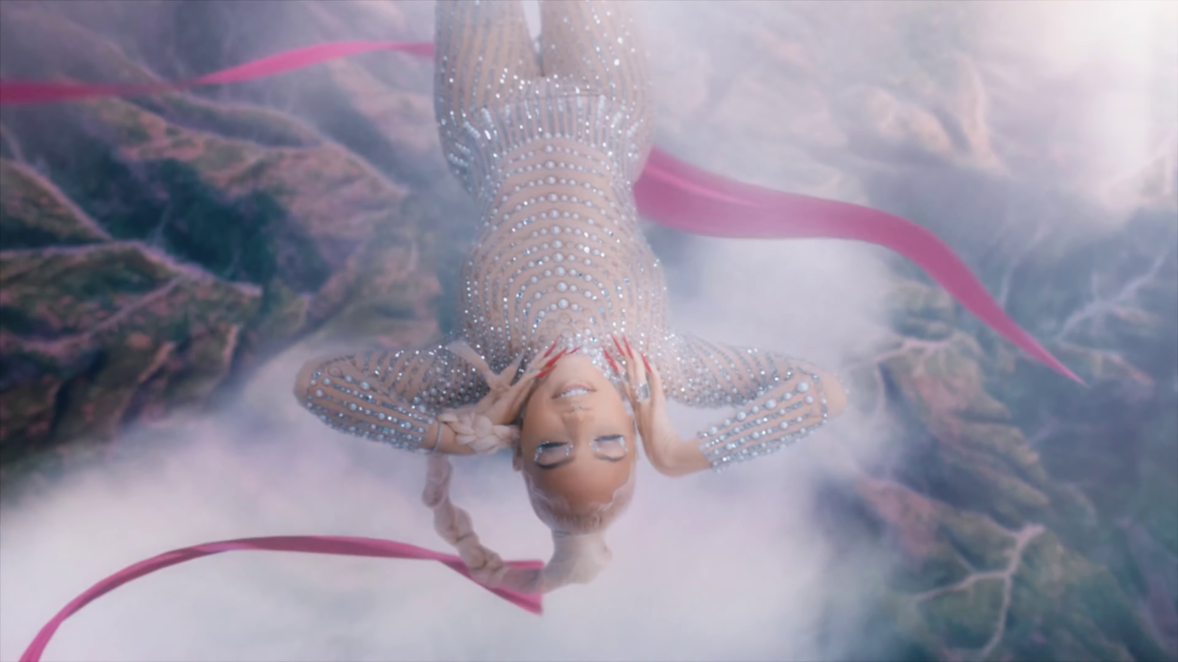 Stroke (2021) —  shot,  lighting