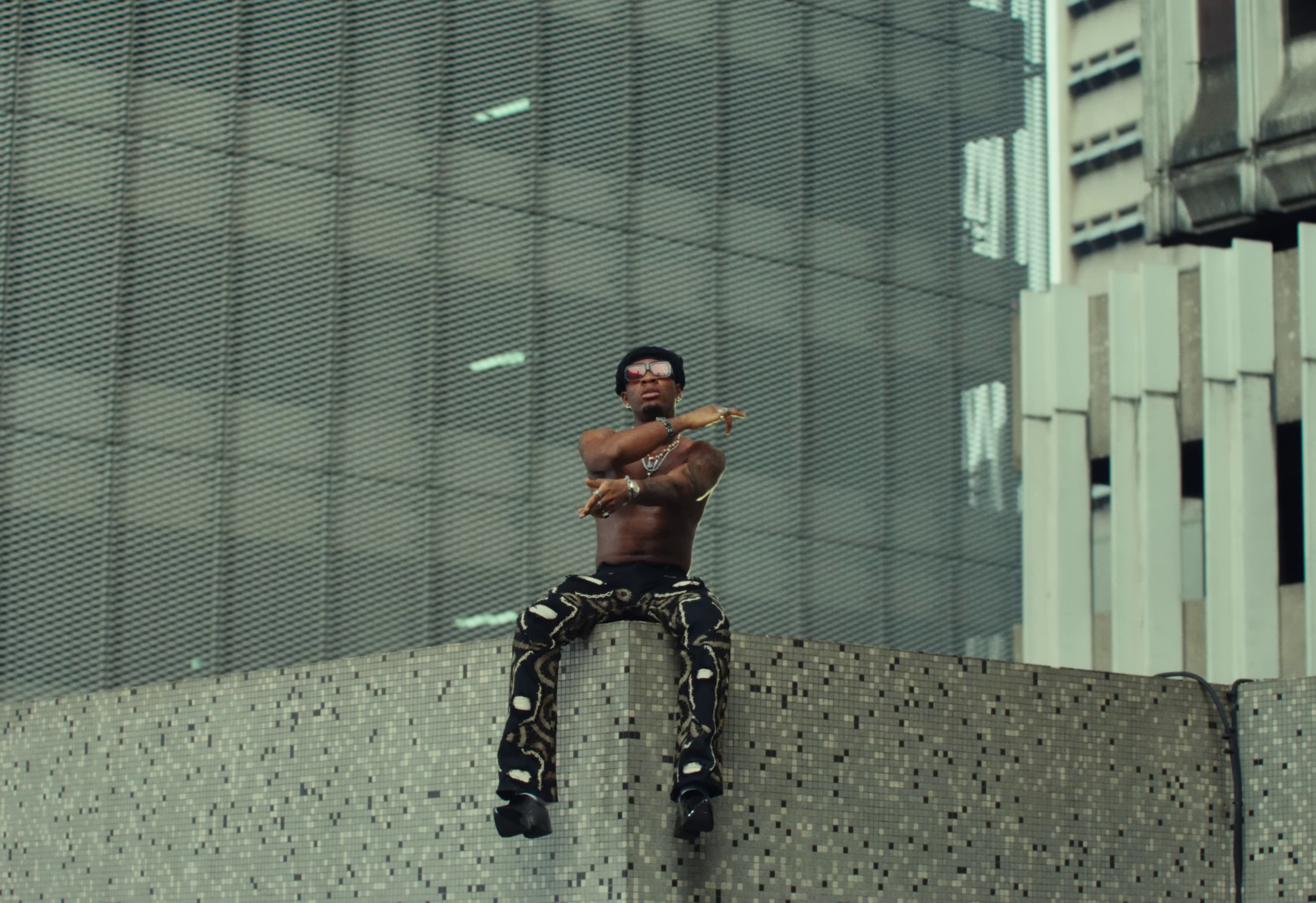 Osadebe (2024) —  shot,  lighting