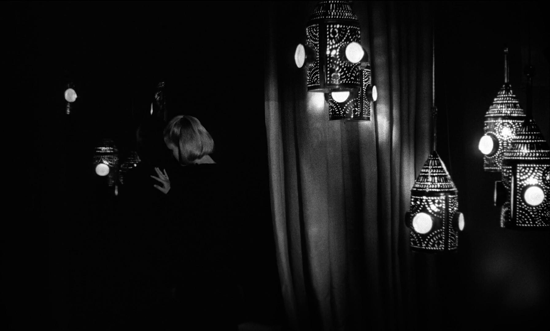 The Unknown Man of Shandigor (1968) —  shot,  lighting