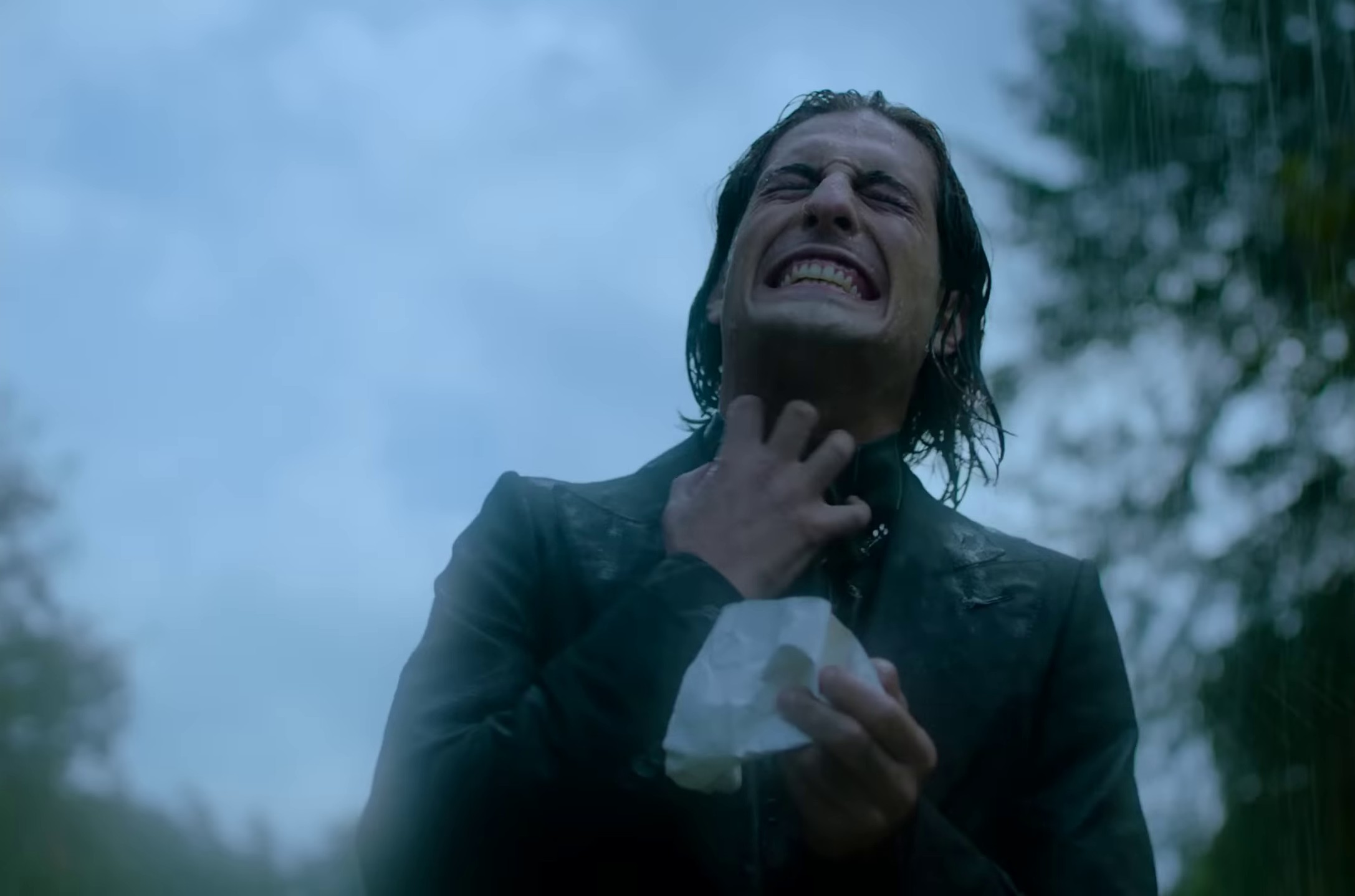 THE LONELIEST  (2022) —  shot,  lighting