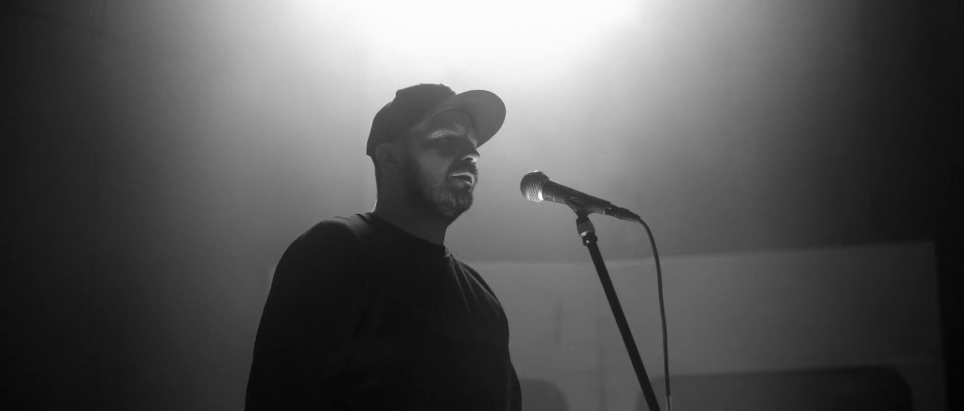 Hennessy & O.S.T.R Never stop. Never settle – Autentycznie (2018) —  shot,  lighting