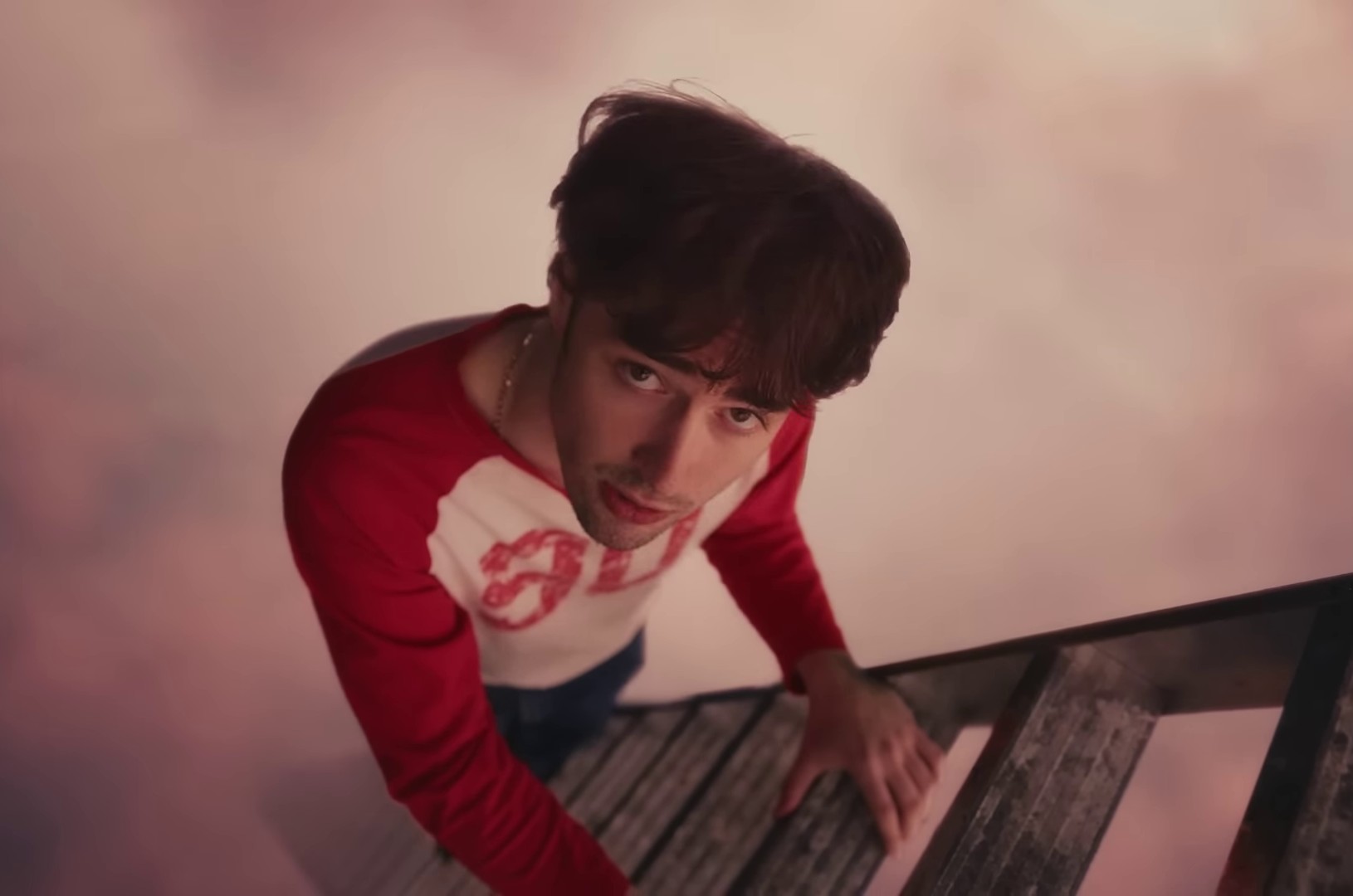 Hello Lonely (2024) —  shot,  lighting