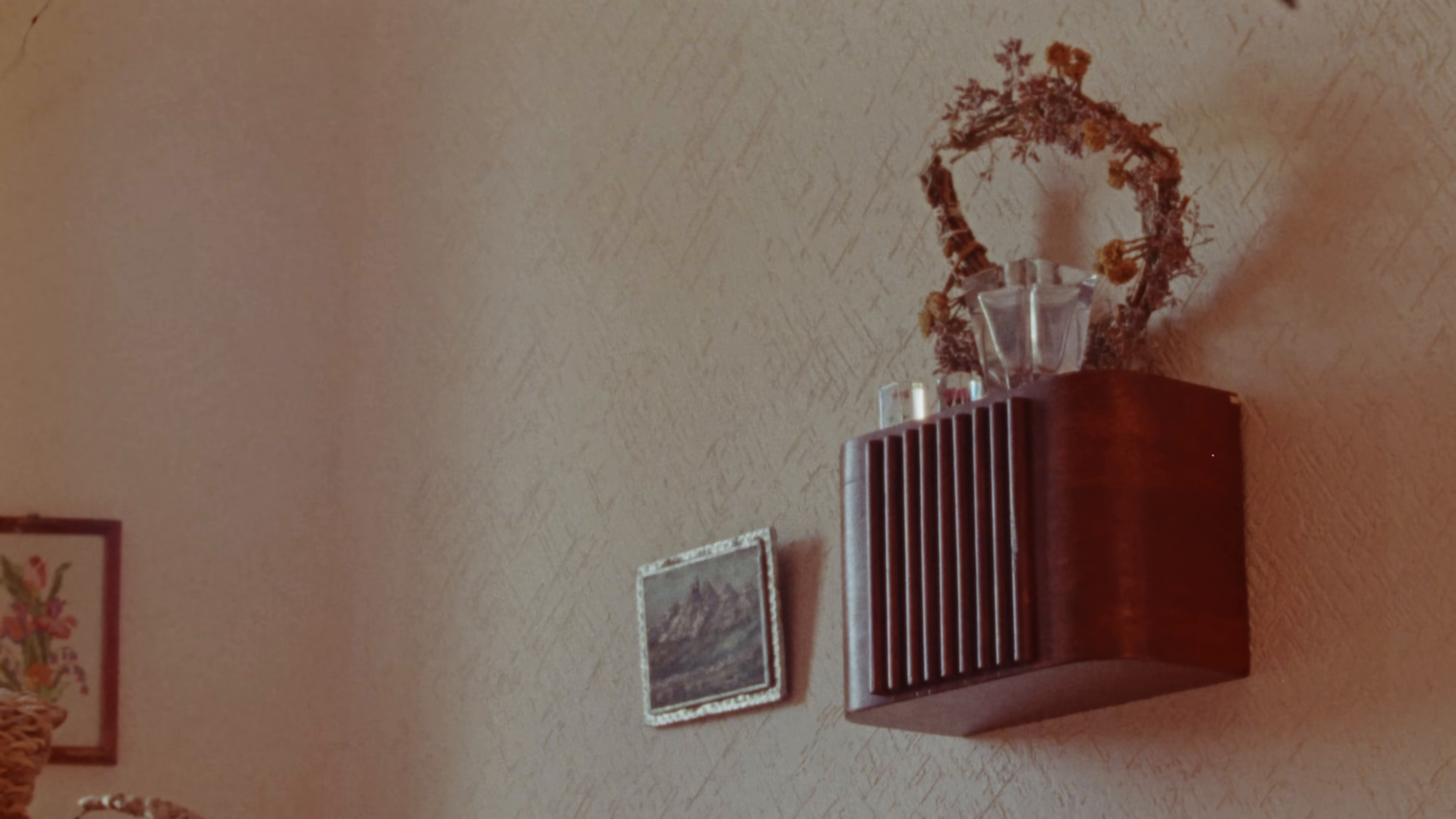 nube gris (2024) —  shot,  lighting