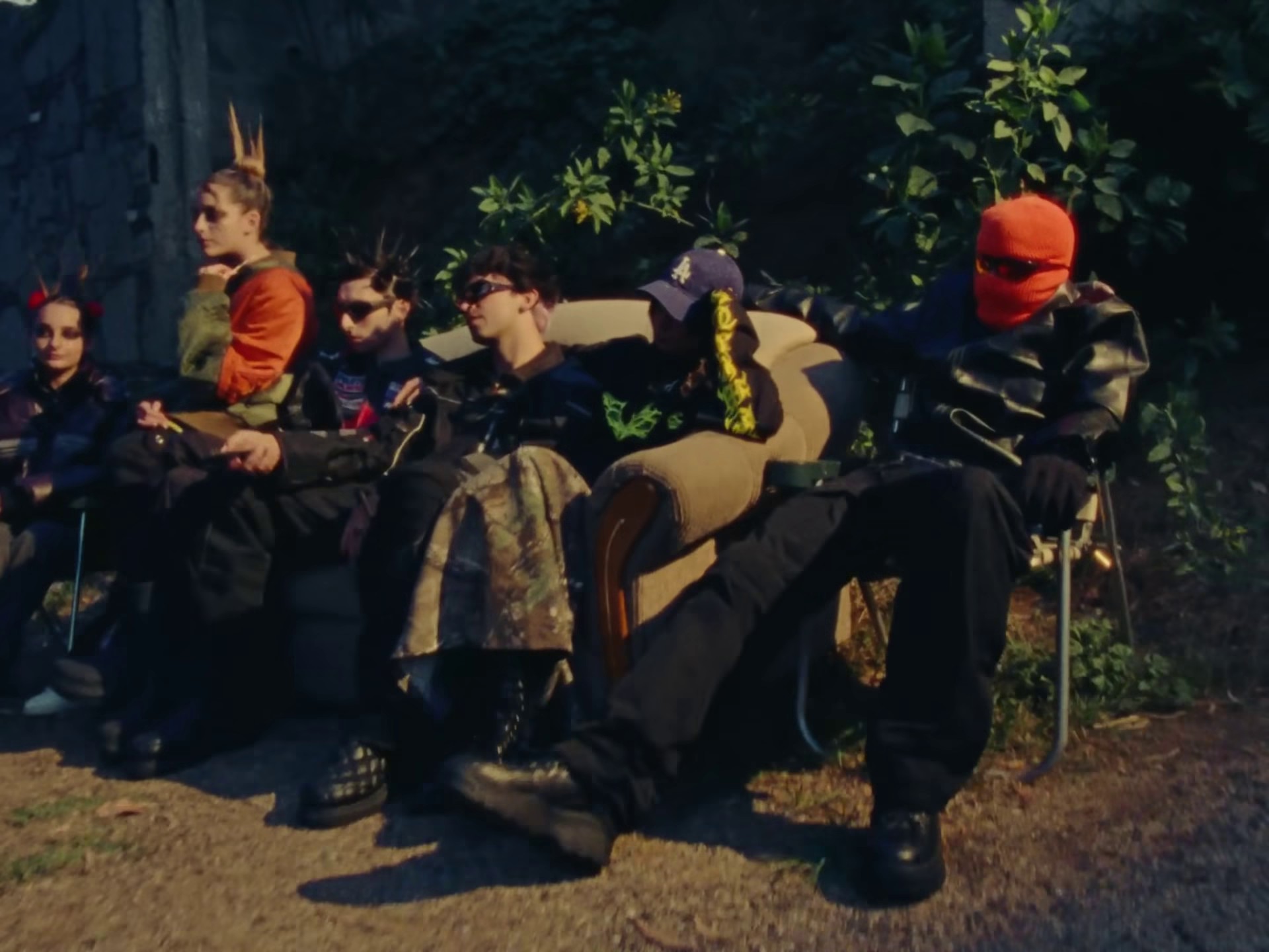 Orange juice  (2022) —  shot,  lighting