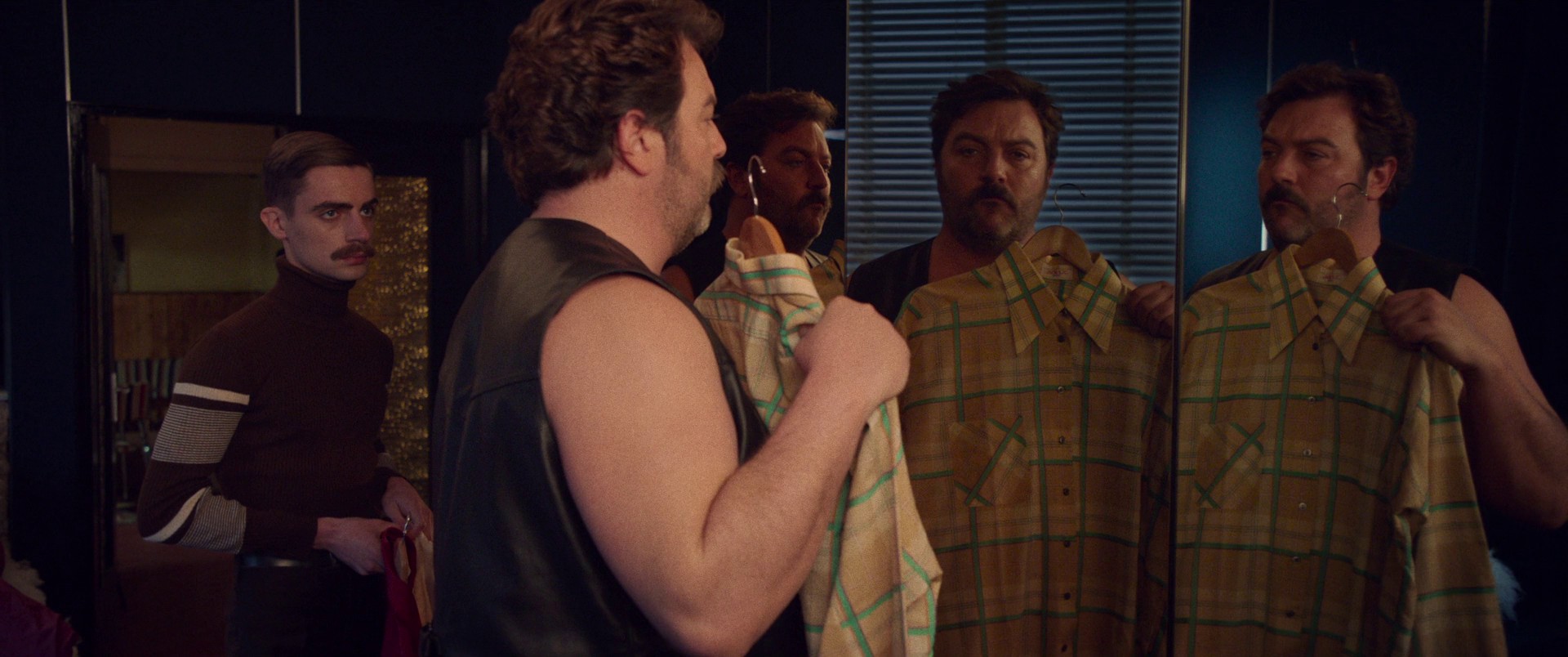 Peter von Kant (2022) —  shot,  lighting