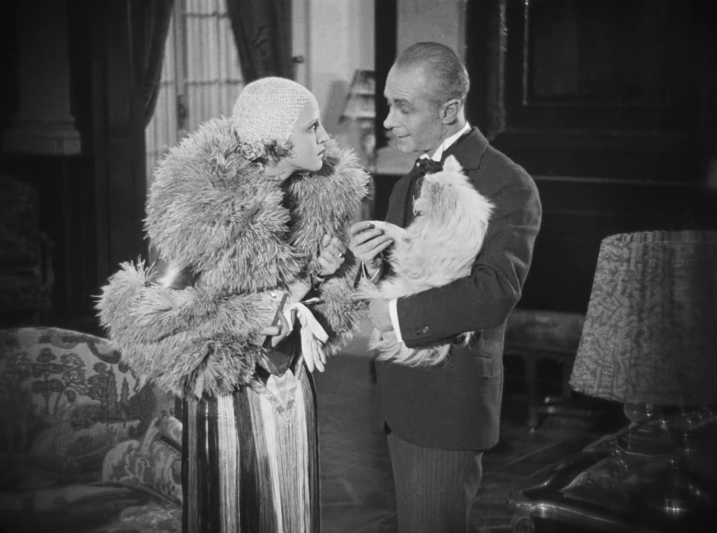 L'Argent (1928) —  shot,  lighting