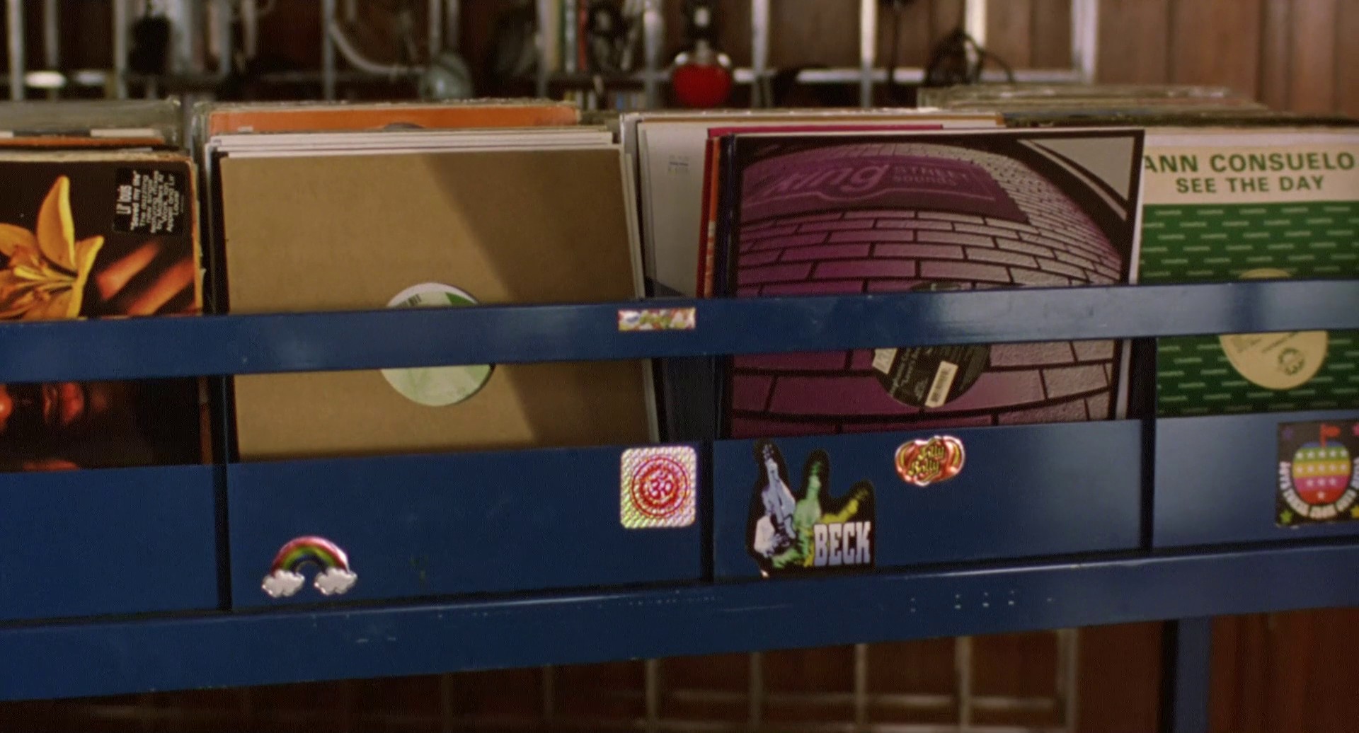 Funky Forest: The First Contact (2005) —  shot,  lighting