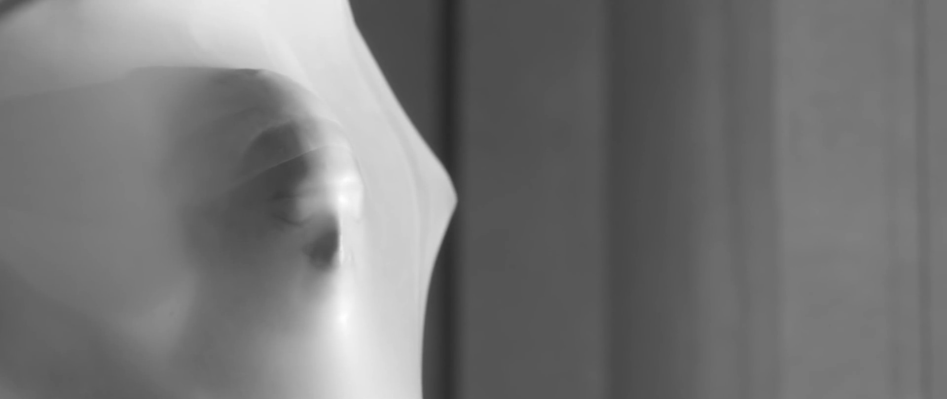 Skin (2014) —  shot,  lighting