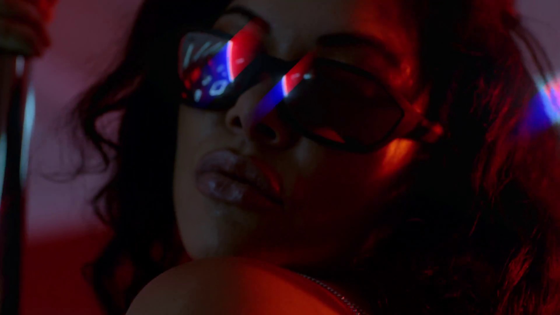 HIGHEST IN THE ROOM (2019) —  shot,  lighting