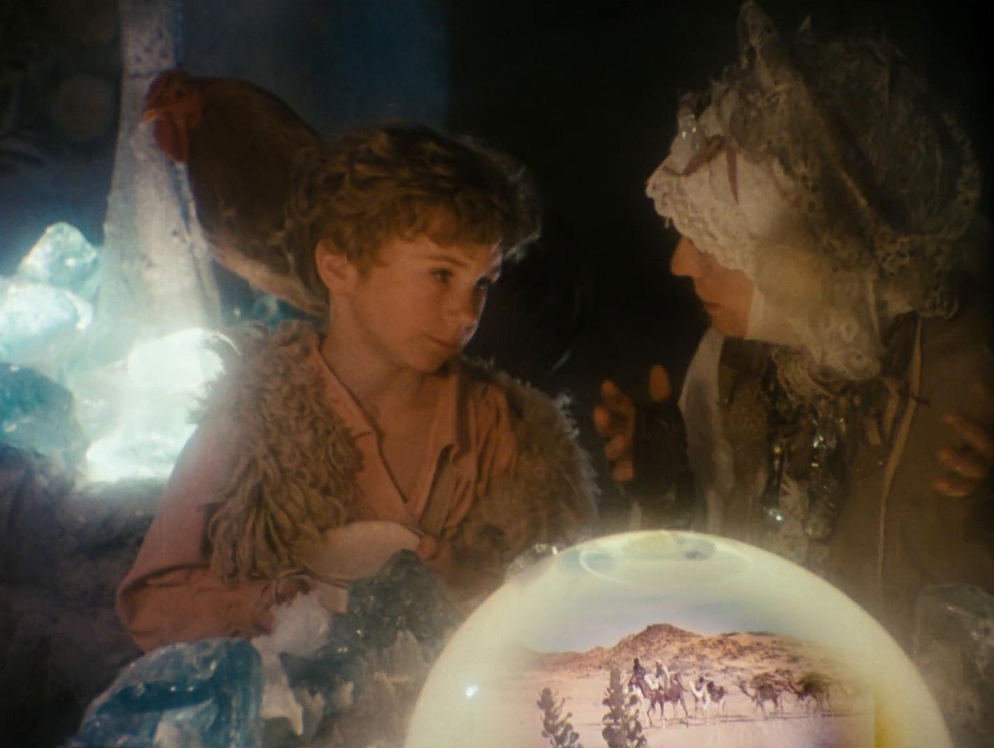 Perinbaba (1985) —  shot,  lighting