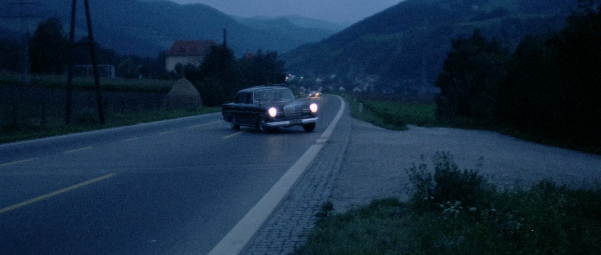 The Strange Vice of Mrs. Wardh (1972) —  shot,  lighting