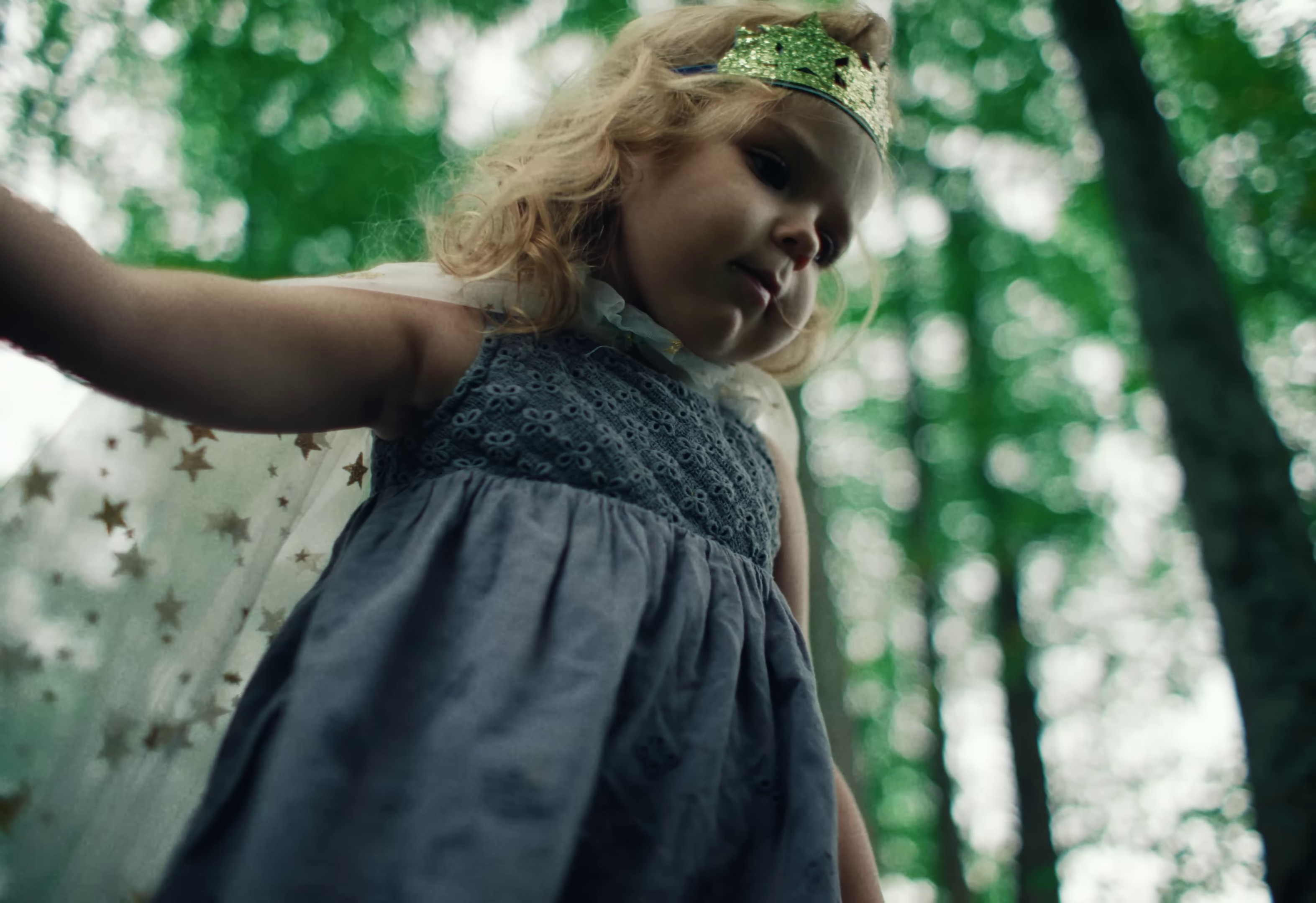 No One Gets Out Alive (2024) —  shot,  lighting