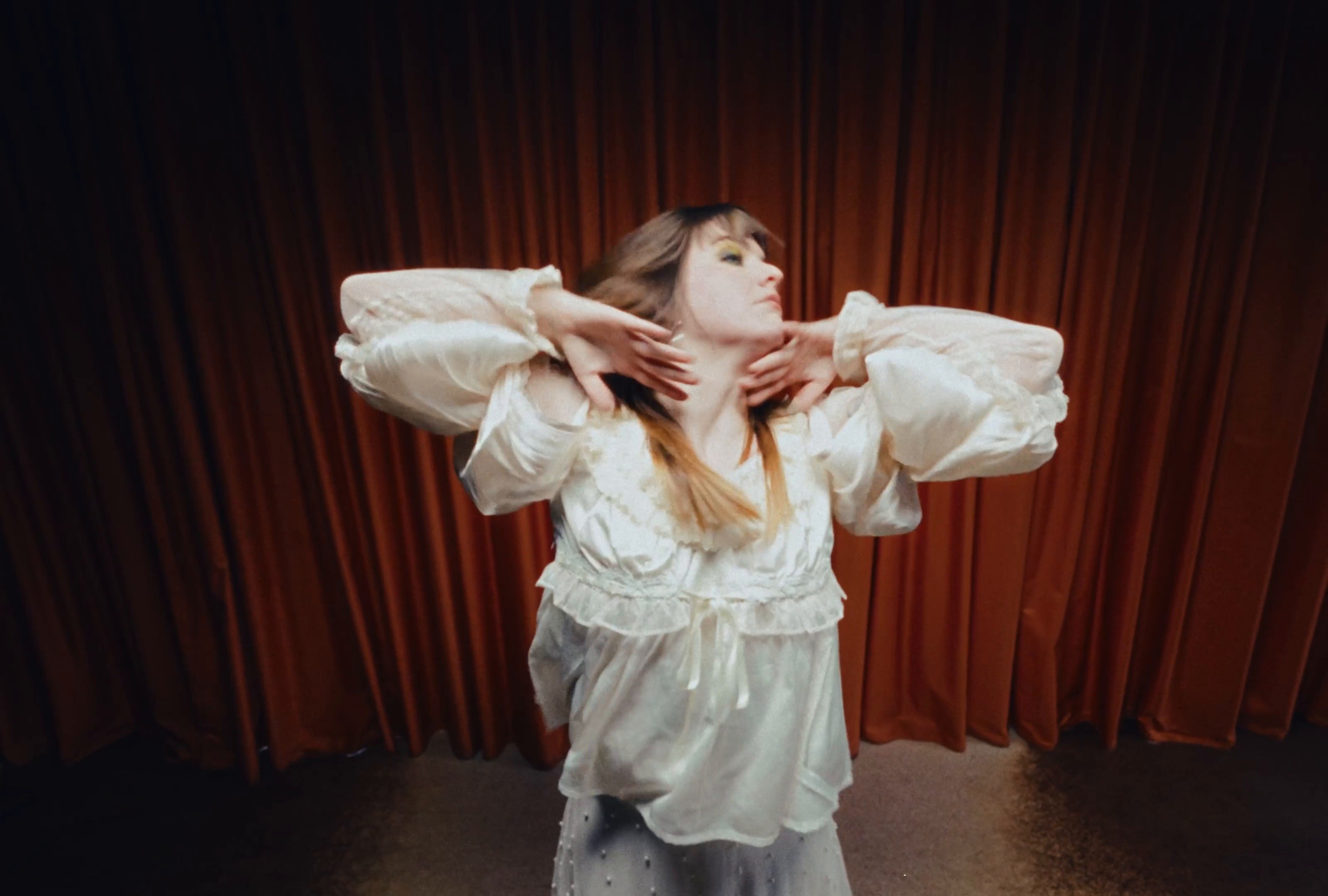 NO ME GUSTA (2025) —  shot,  lighting