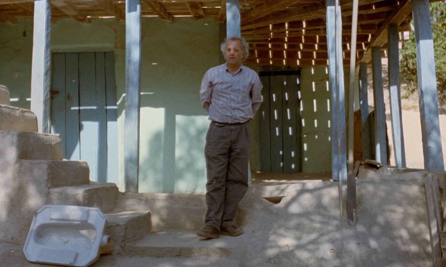 And Life Goes On (1992) —  shot,  lighting