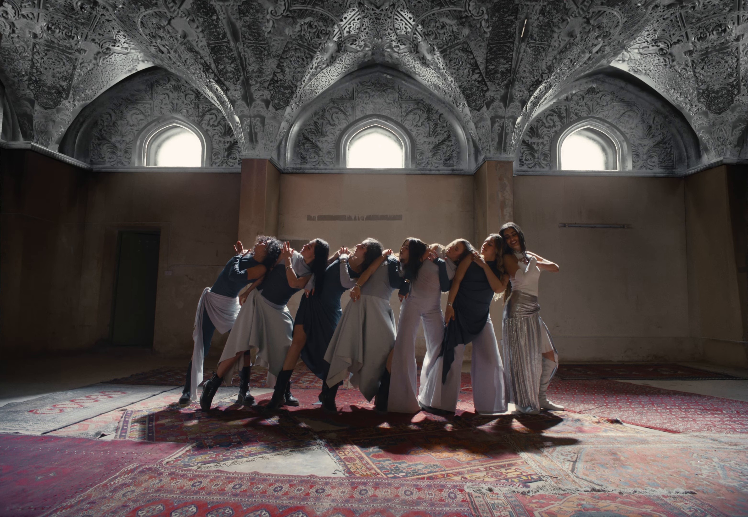 Hilwa  (2025) —  shot,  lighting