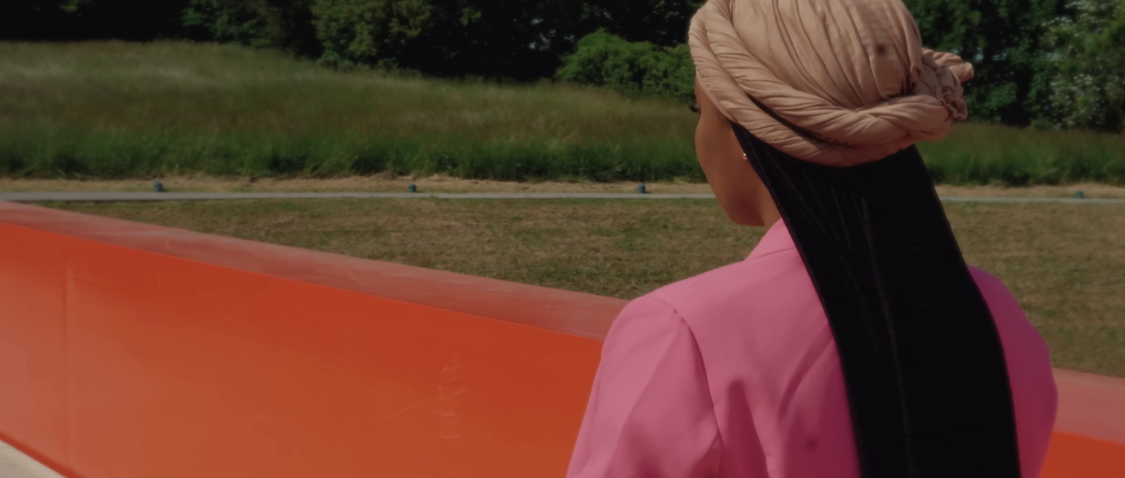 BOR’O nini (2023) —  shot,  lighting