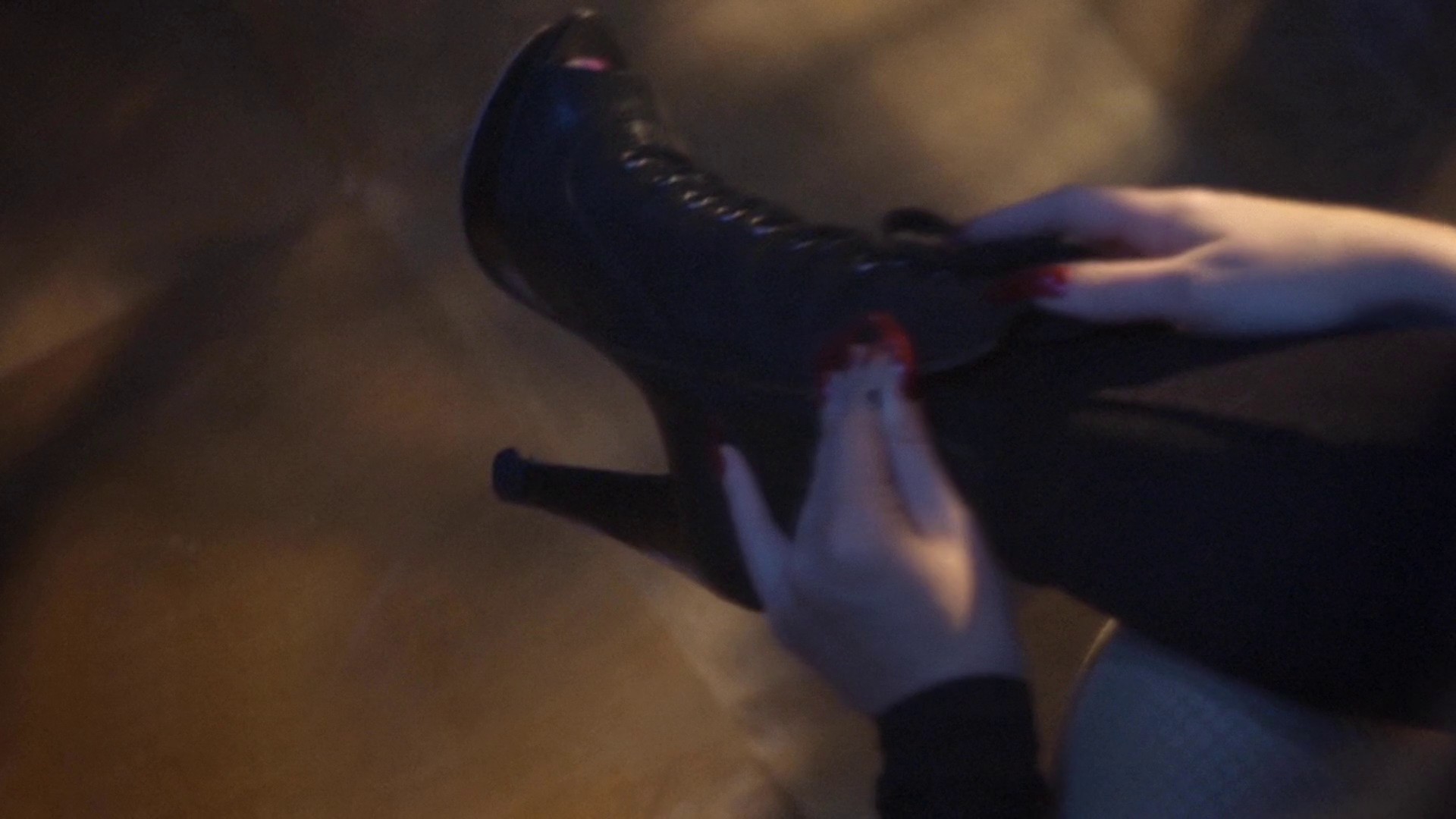 She Wolf  (2009) —  shot,  lighting