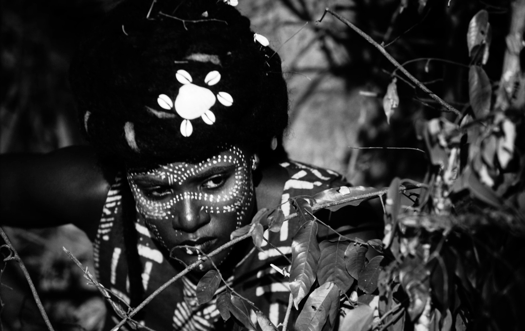 Mami Wata (2024) —  shot,  lighting