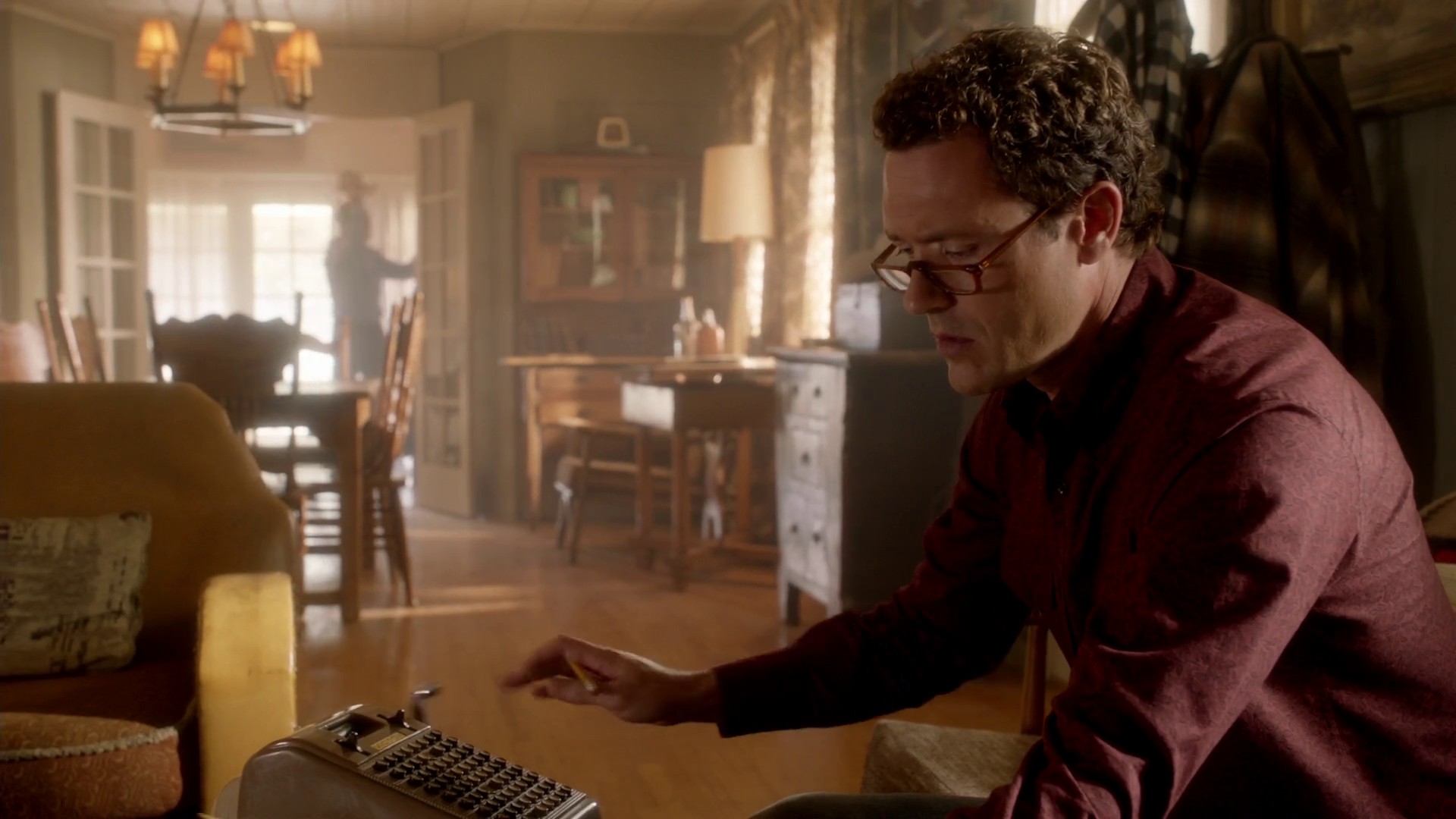 (Il)Legitimate (2012) —  shot,  lighting