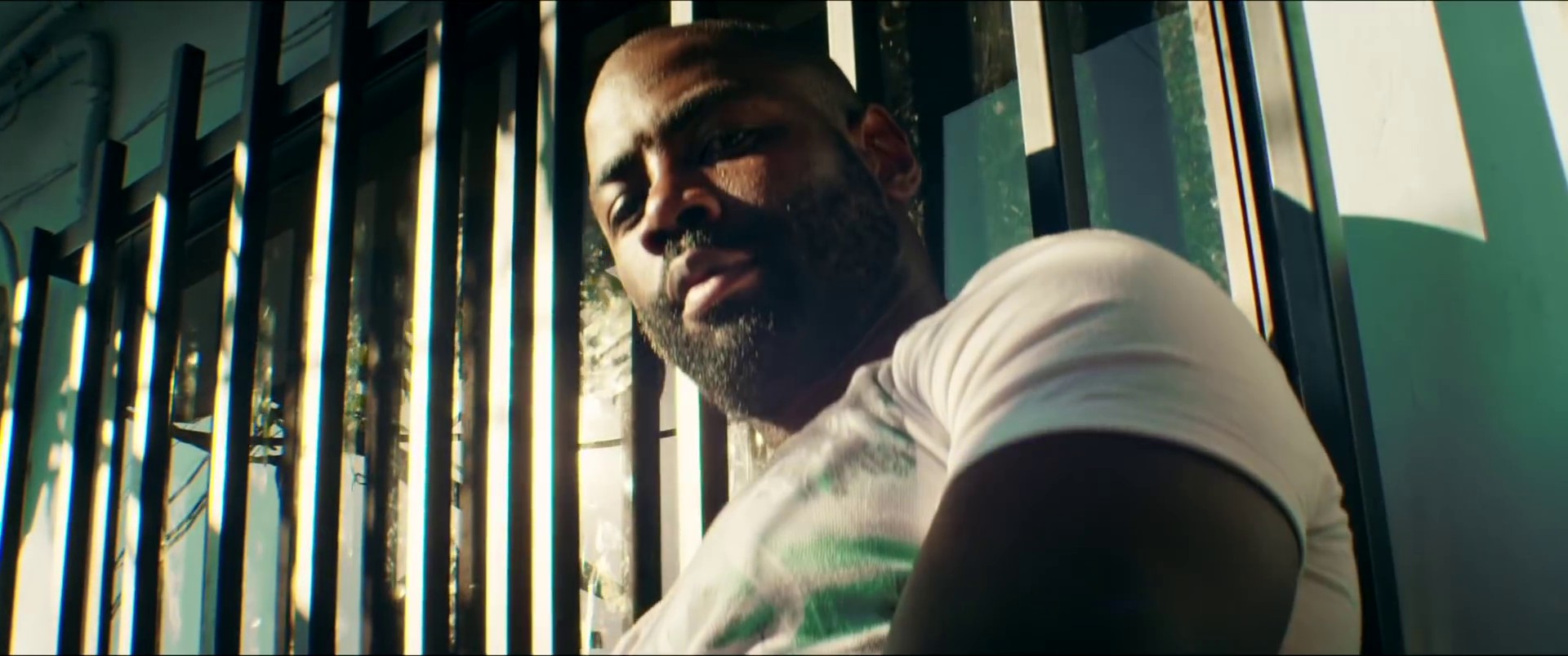 Medellín (2019) —  shot,  lighting