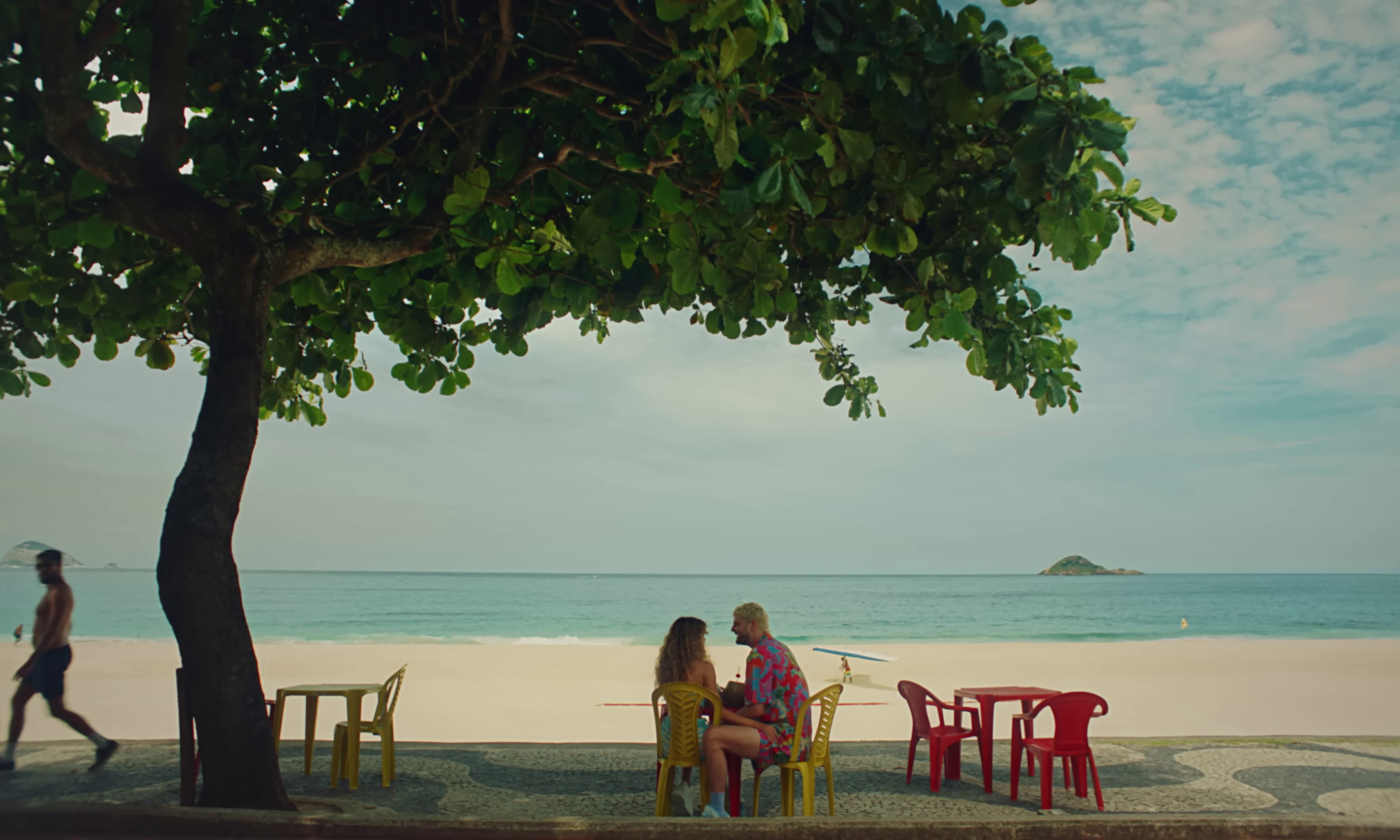 Jacaré  (2023) —  shot,  lighting