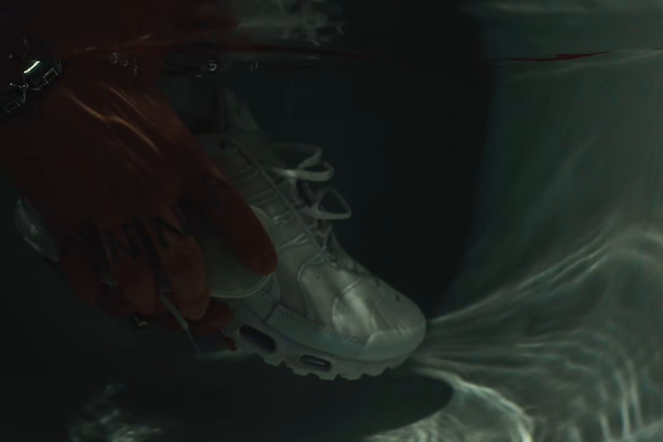 Grand Garçon (2026) —  shot,  lighting