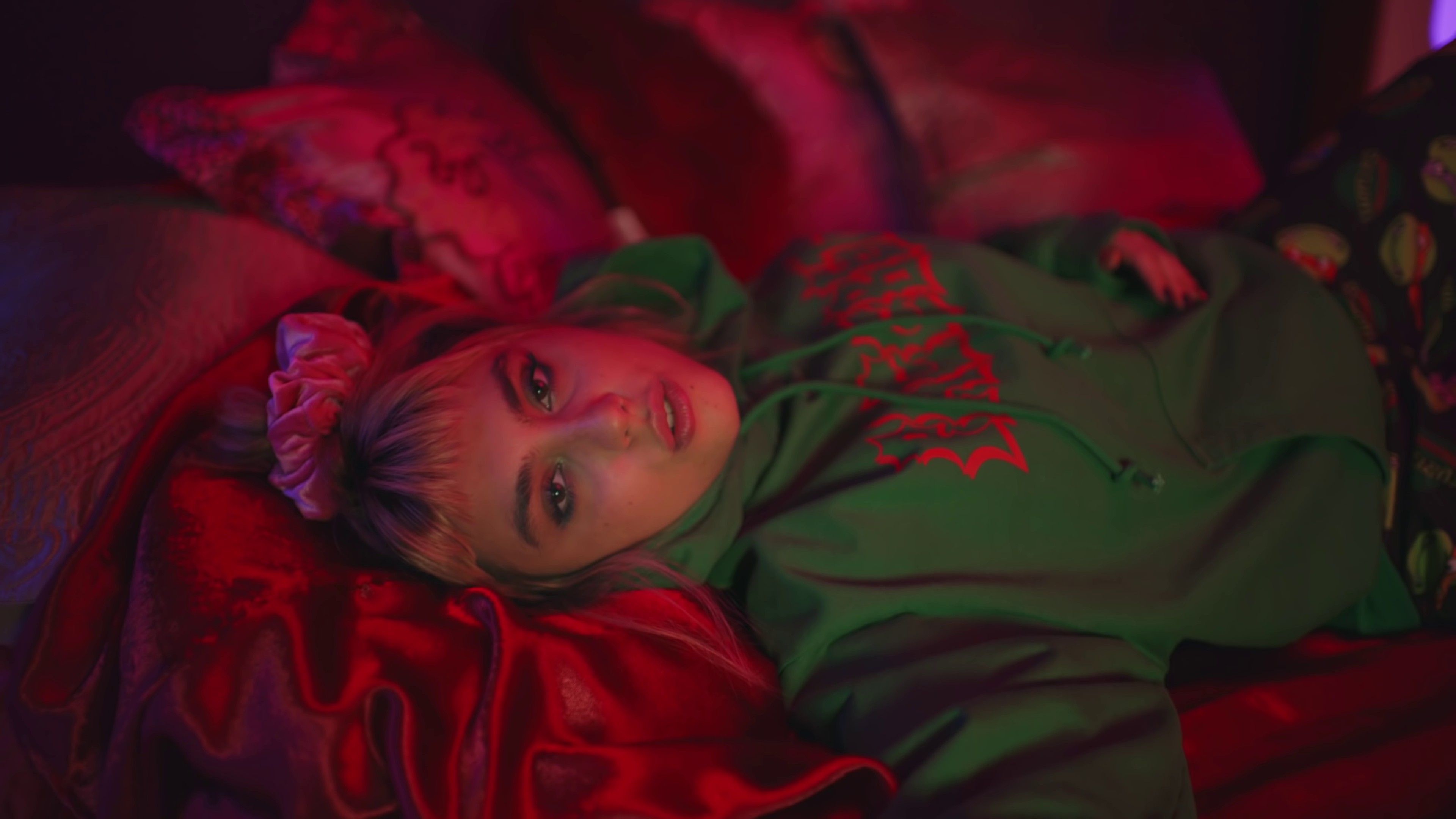 ma vie (2023) —  shot,  lighting