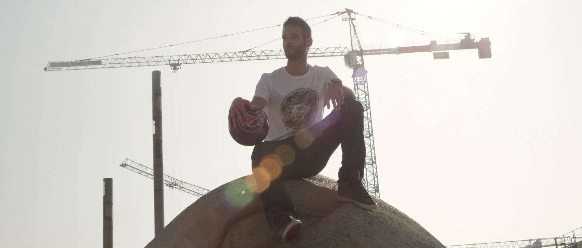 EMIRATESxPSG - DIRECTOR'S CUT (2014) —  shot,  lighting