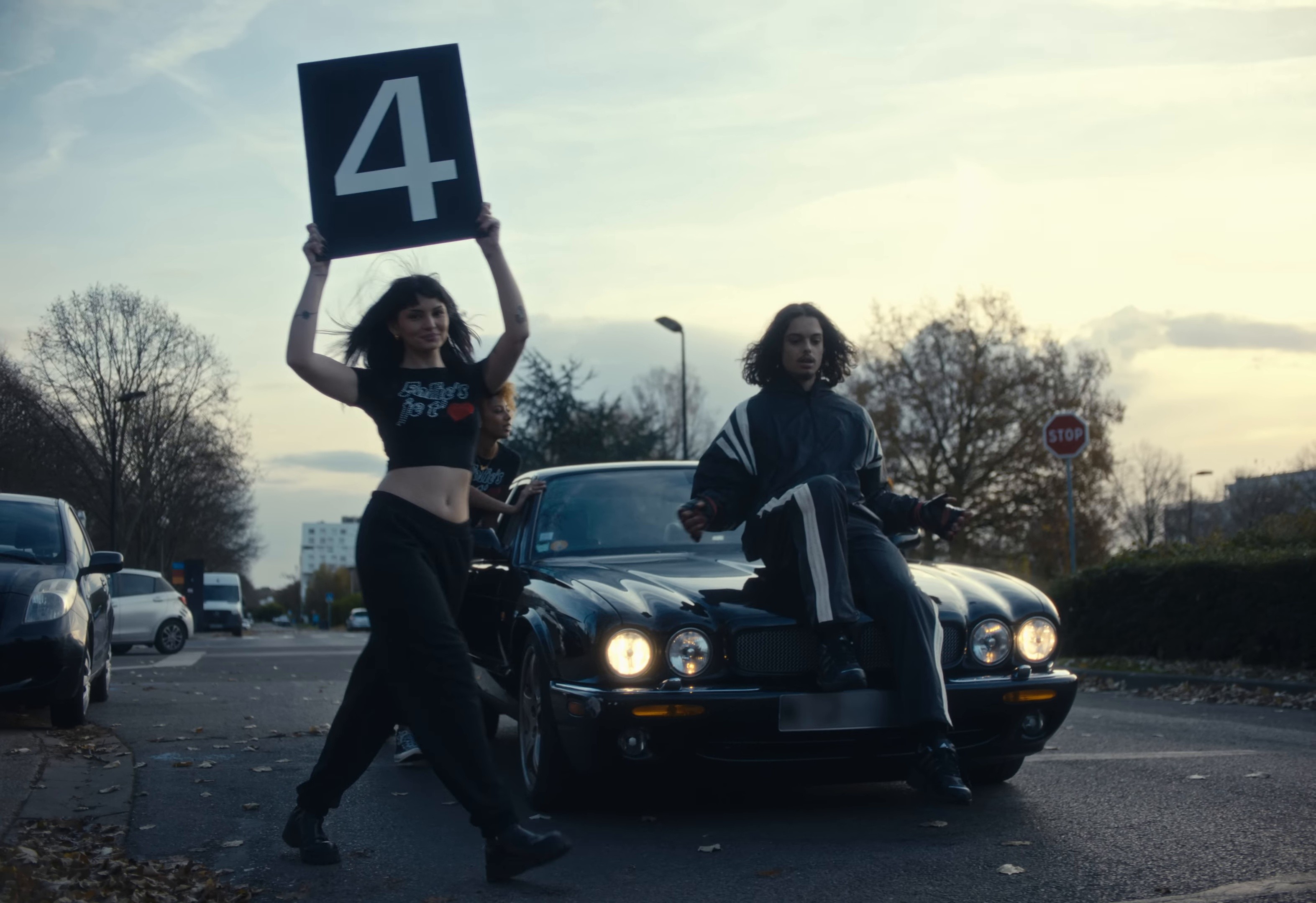 MHD en 2016 (2024) —  shot,  lighting