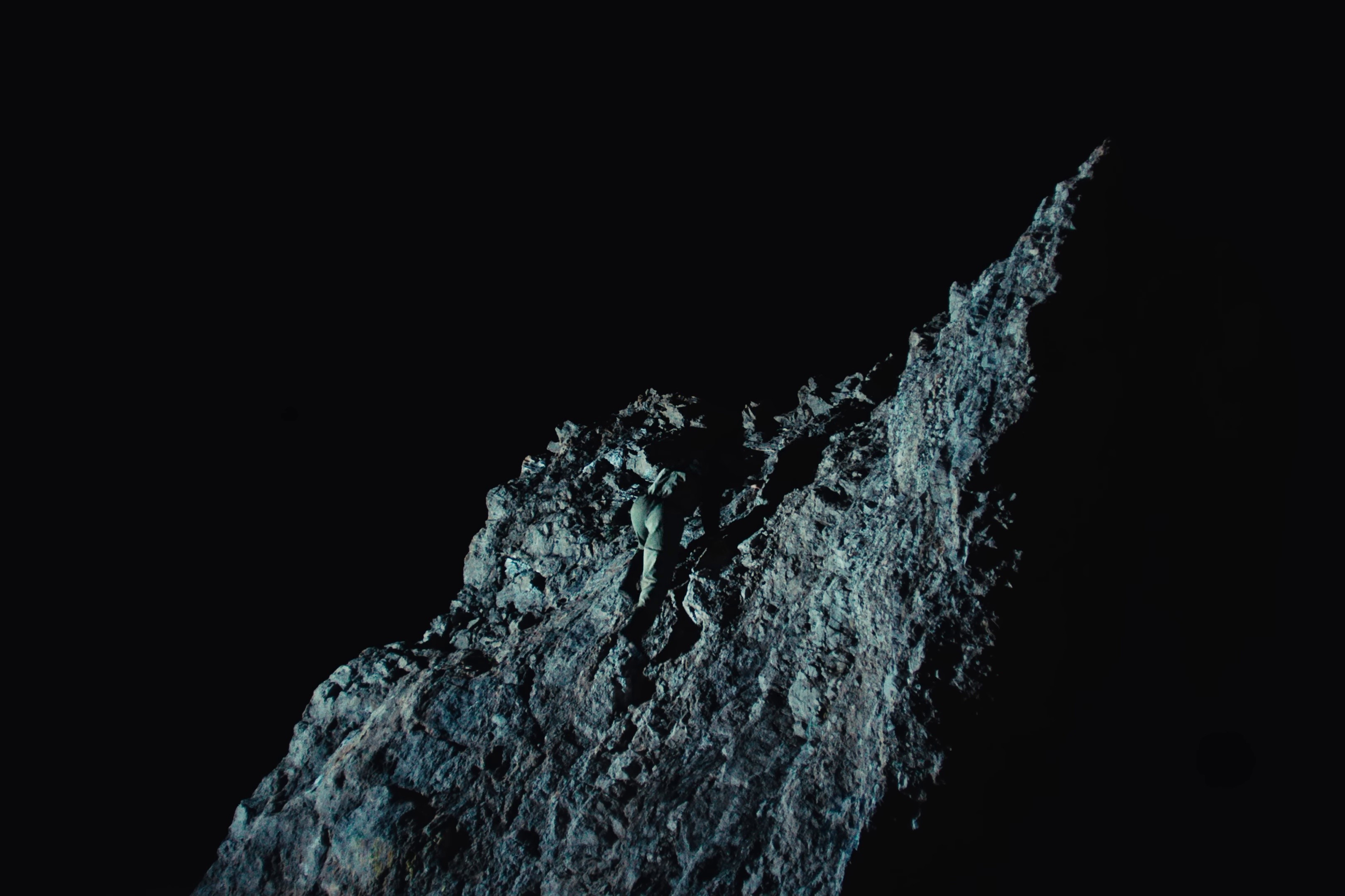 ADAMASTOR (2025) —  shot,  lighting