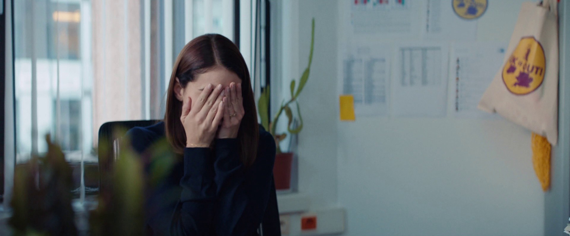 La politique et les saucisses (2020) —  shot,  lighting