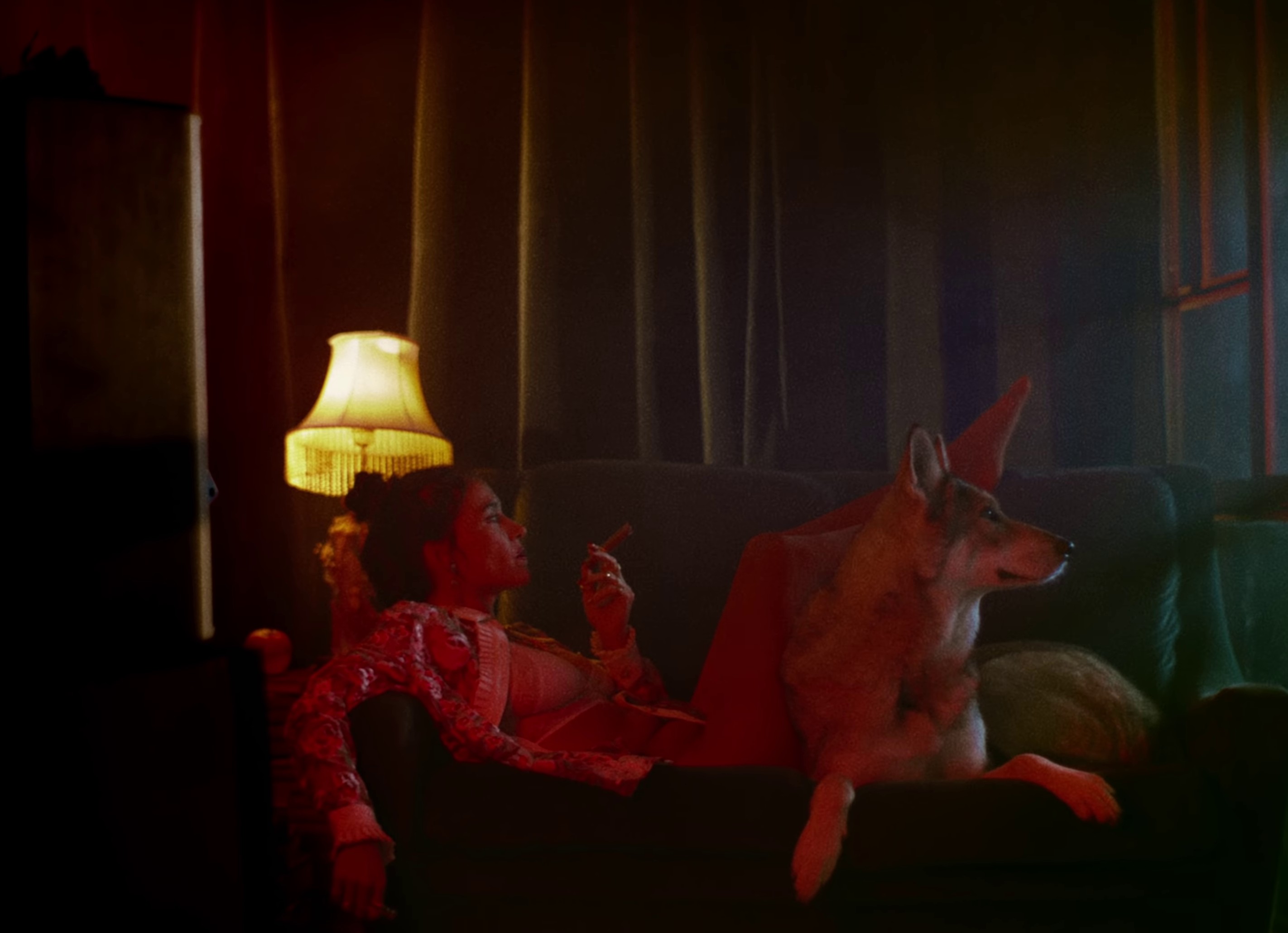 LA LOBA (2020) —  shot,  lighting