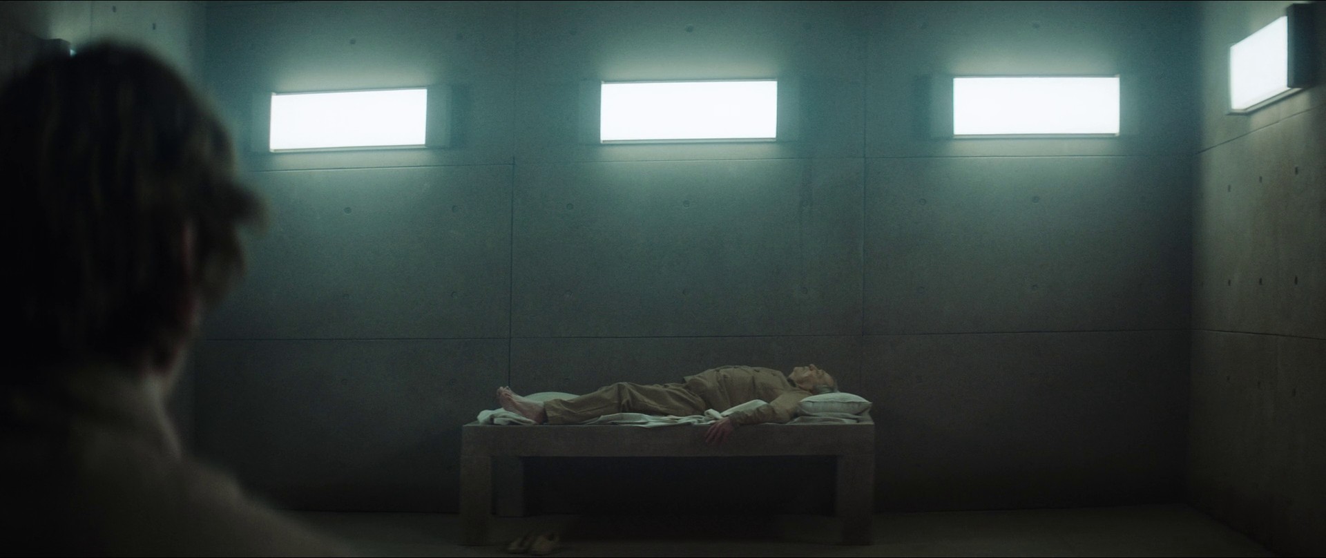 The Platform (2019) —  shot,  lighting