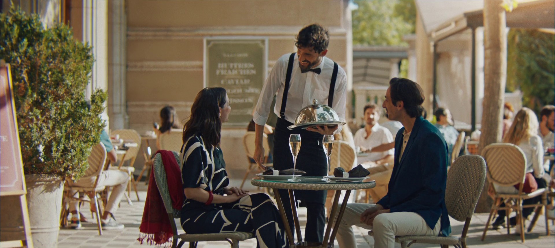 CIBC - THE WORLD IS YOUR OYSTER (2024) —  shot,  lighting