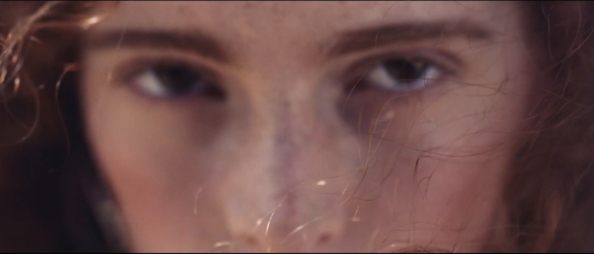 Louis Vuitton - Cruise 2019 (2018) —  shot,  lighting