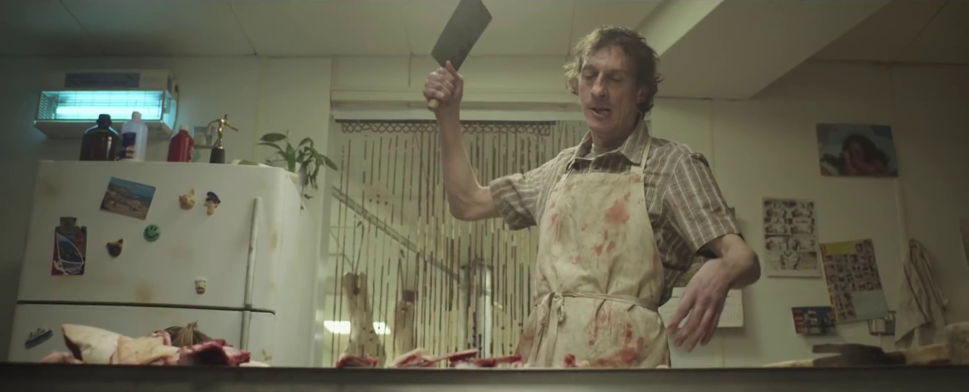 Handshake (2014) —  shot,  lighting