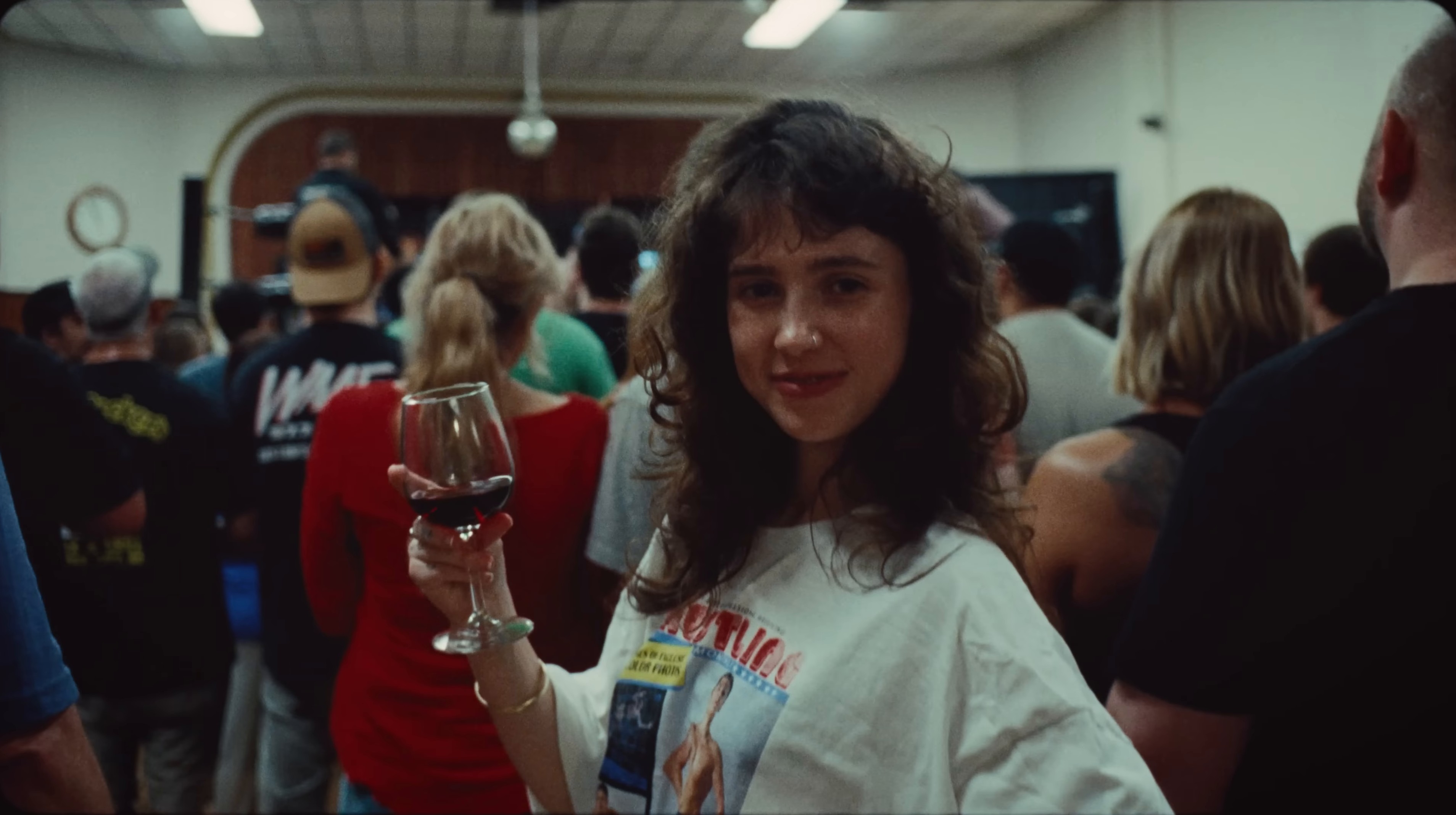 Juna (2024) —  shot,  lighting