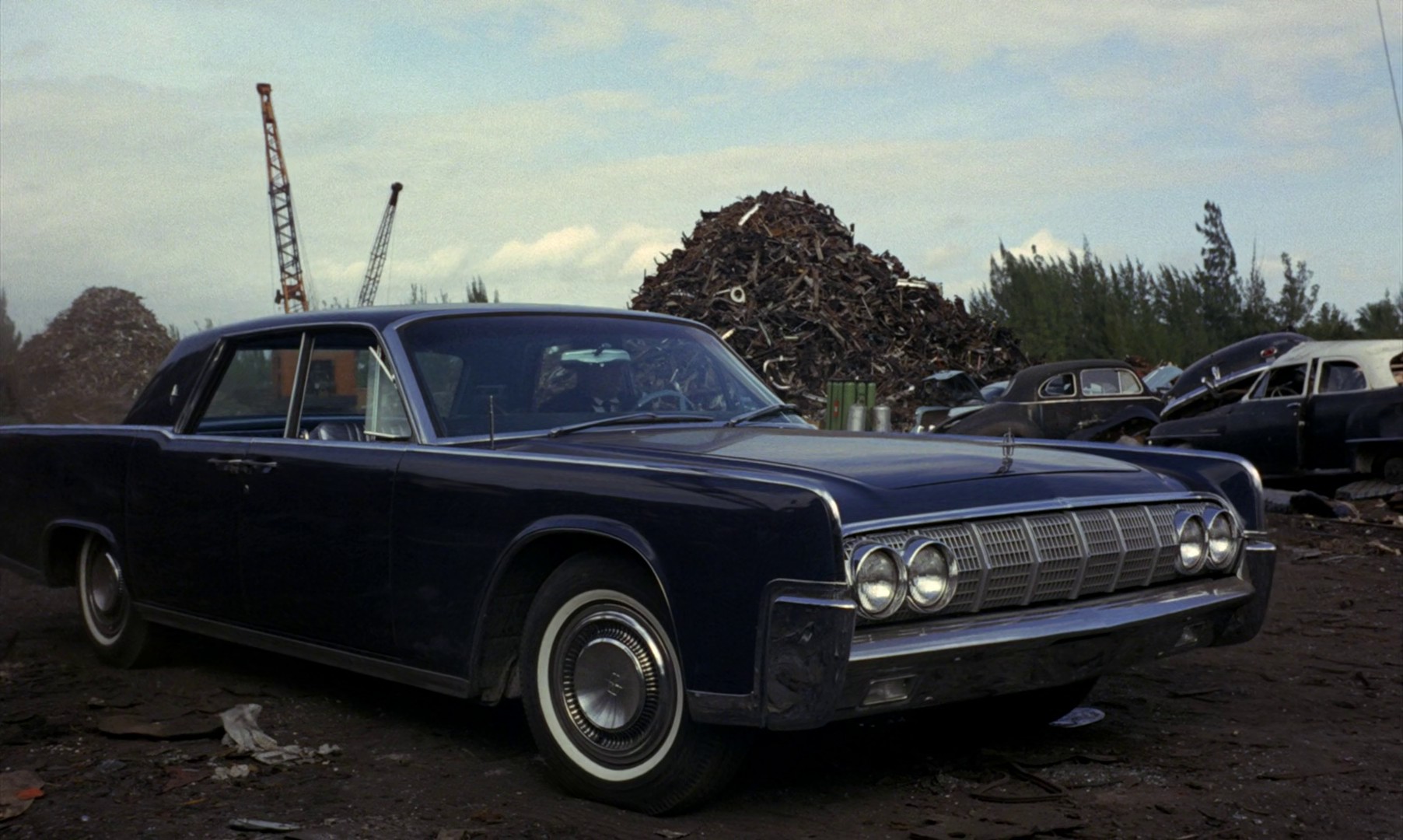 James Bond 007: Goldfinger (1964) —  shot,  lighting