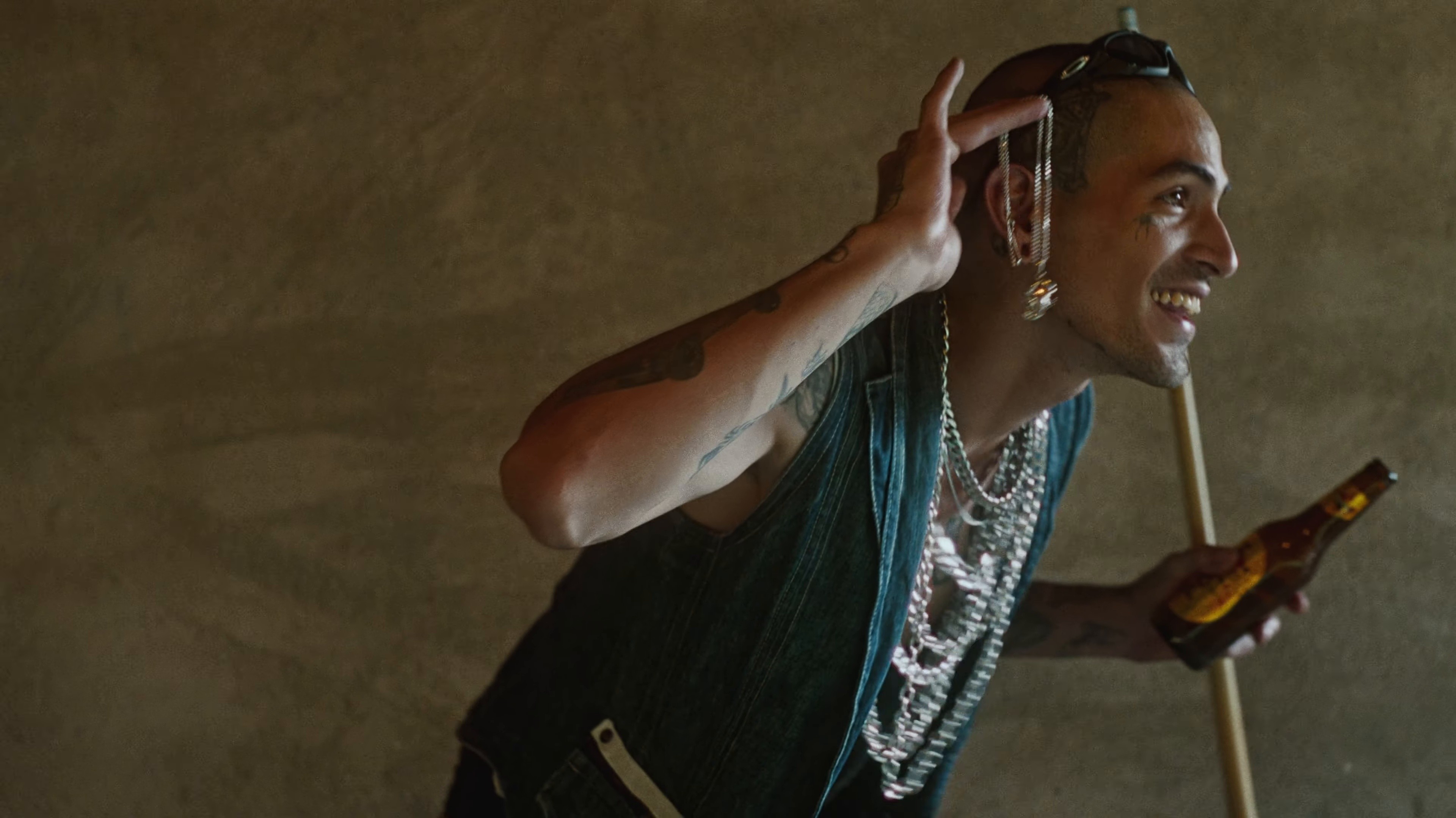 TILIN CHILIN (2024) —  shot,  lighting