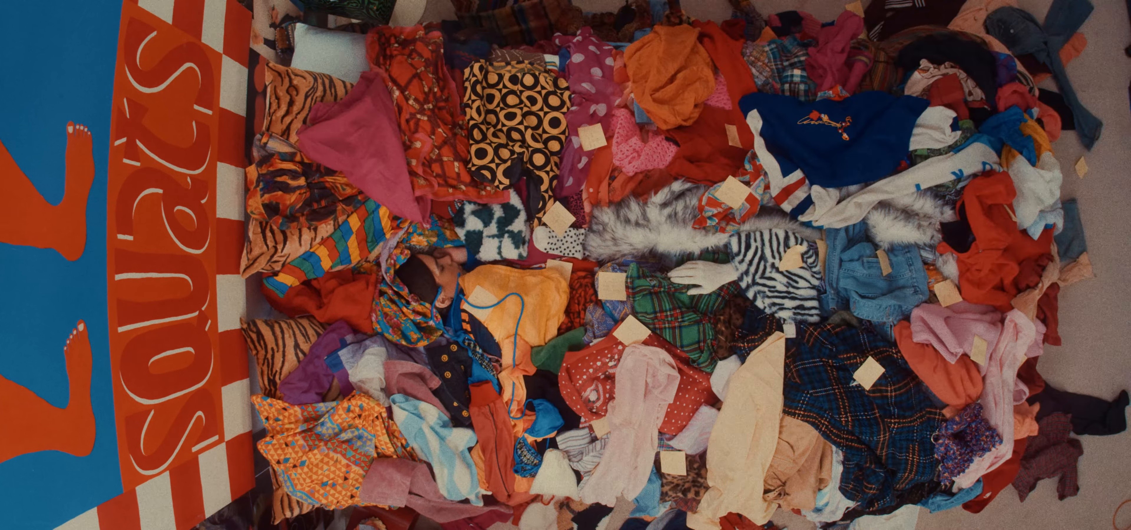 Yo creo que todxs estamos mal (2024) —  shot,  lighting