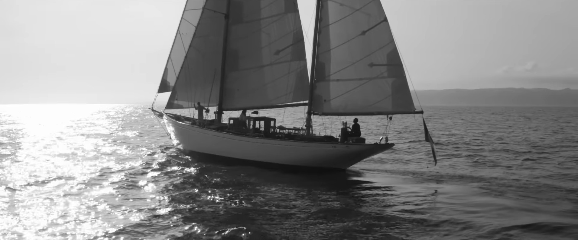 Macarena  (2017) —  shot,  lighting