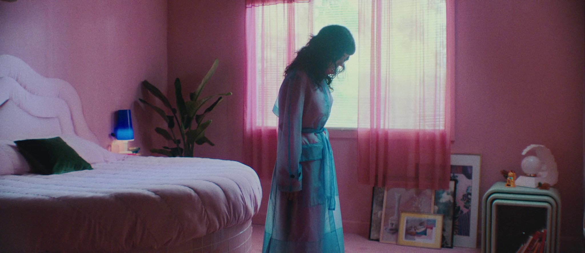 Polly pocket (2019) —  shot,  lighting