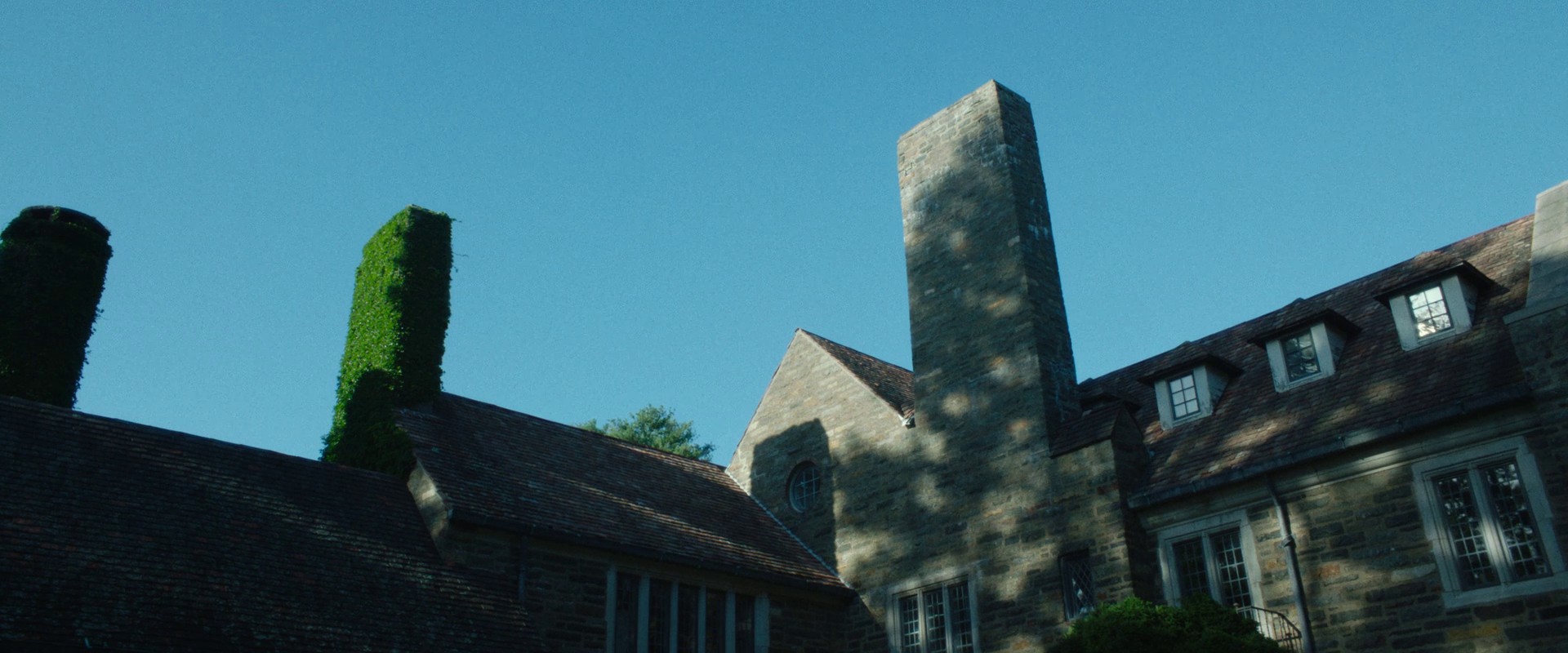 Selah and the Spades (2019) —  shot,  lighting