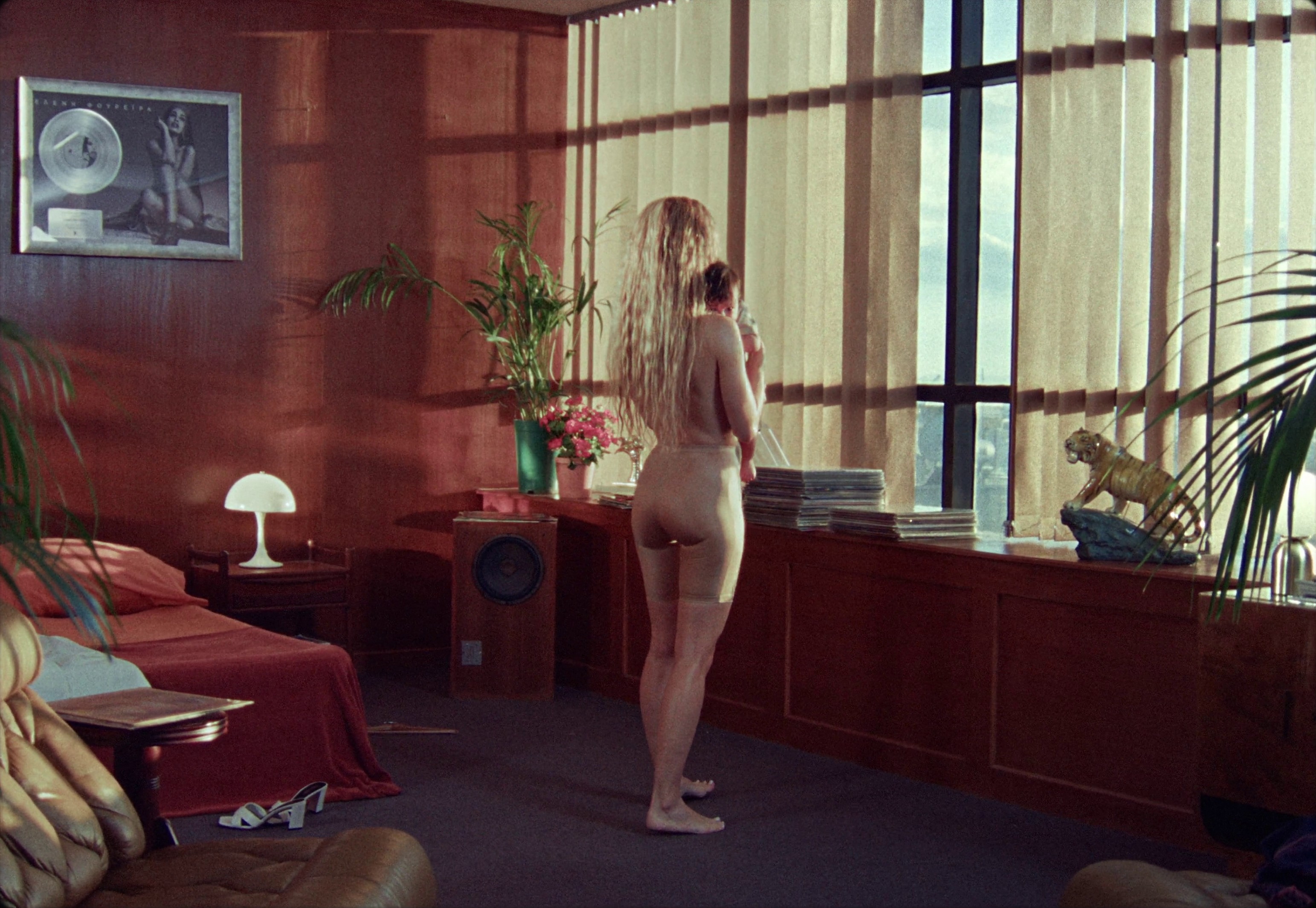 MAC - VIVA GLAM (2024) —  shot,  lighting