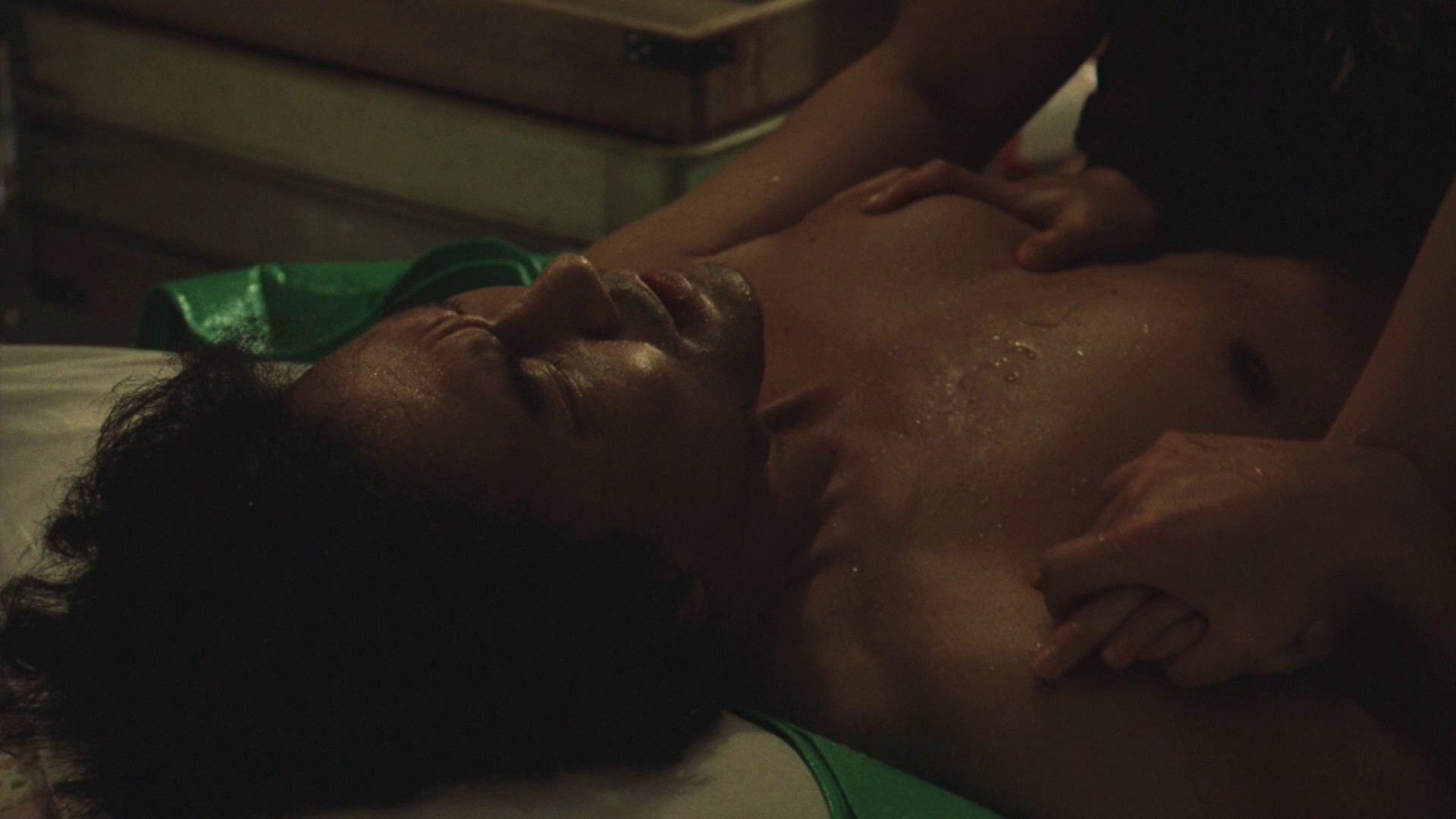 Warm Water Under a Red Bridge (2001) —  shot,  lighting